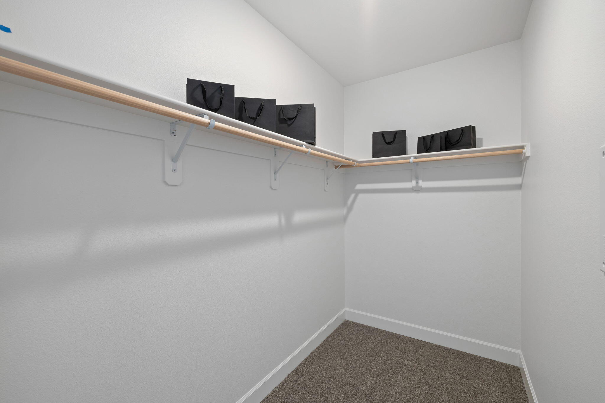 2890 NE Pinnacle Place, Lot #19