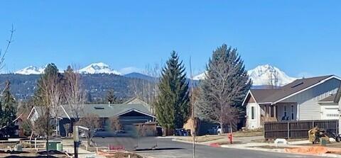 2890 NE Pinnacle Place, Lot #19