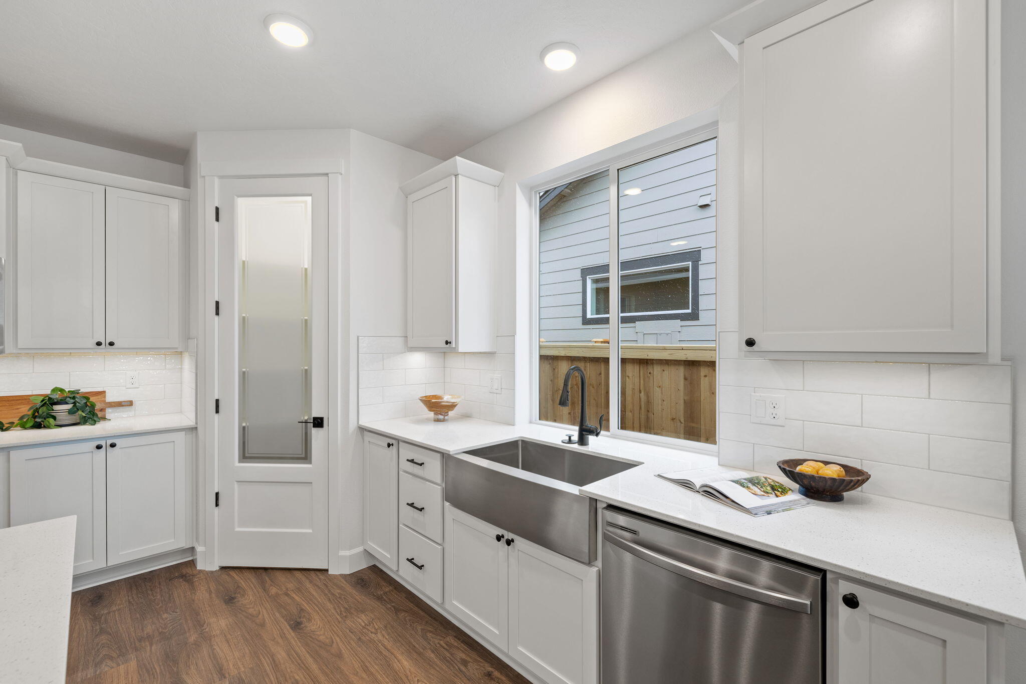 2890 NE Pinnacle Place, Lot #19