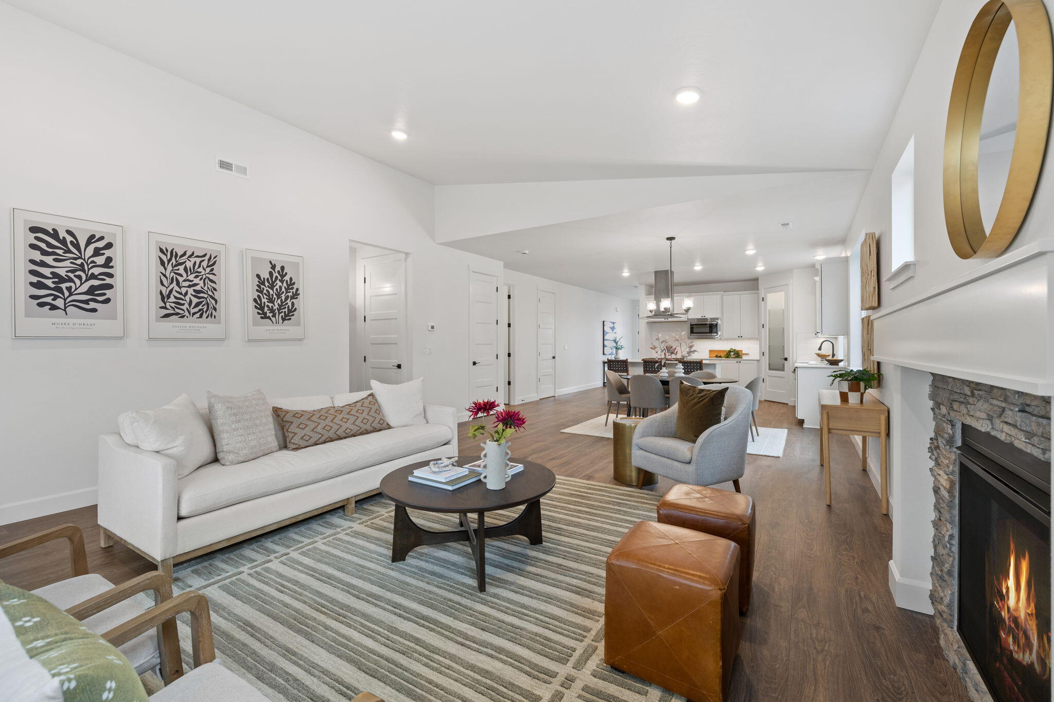 2890 NE Pinnacle Place, Lot #19