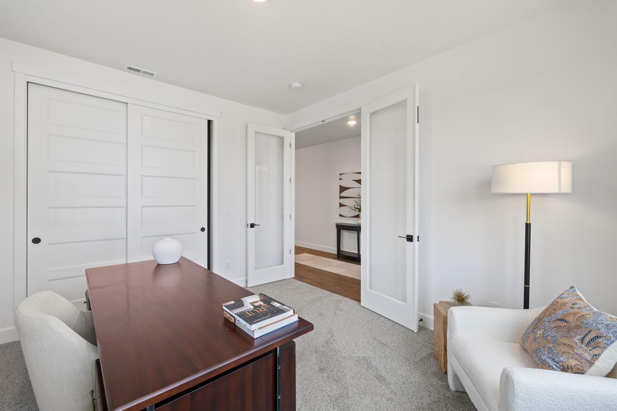 2890 NE Pinnacle Place, Lot #19