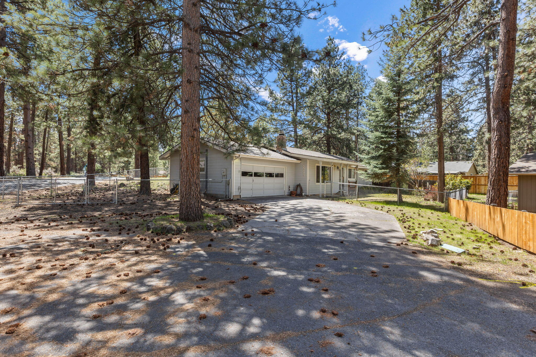 60843 Emigrant Circle