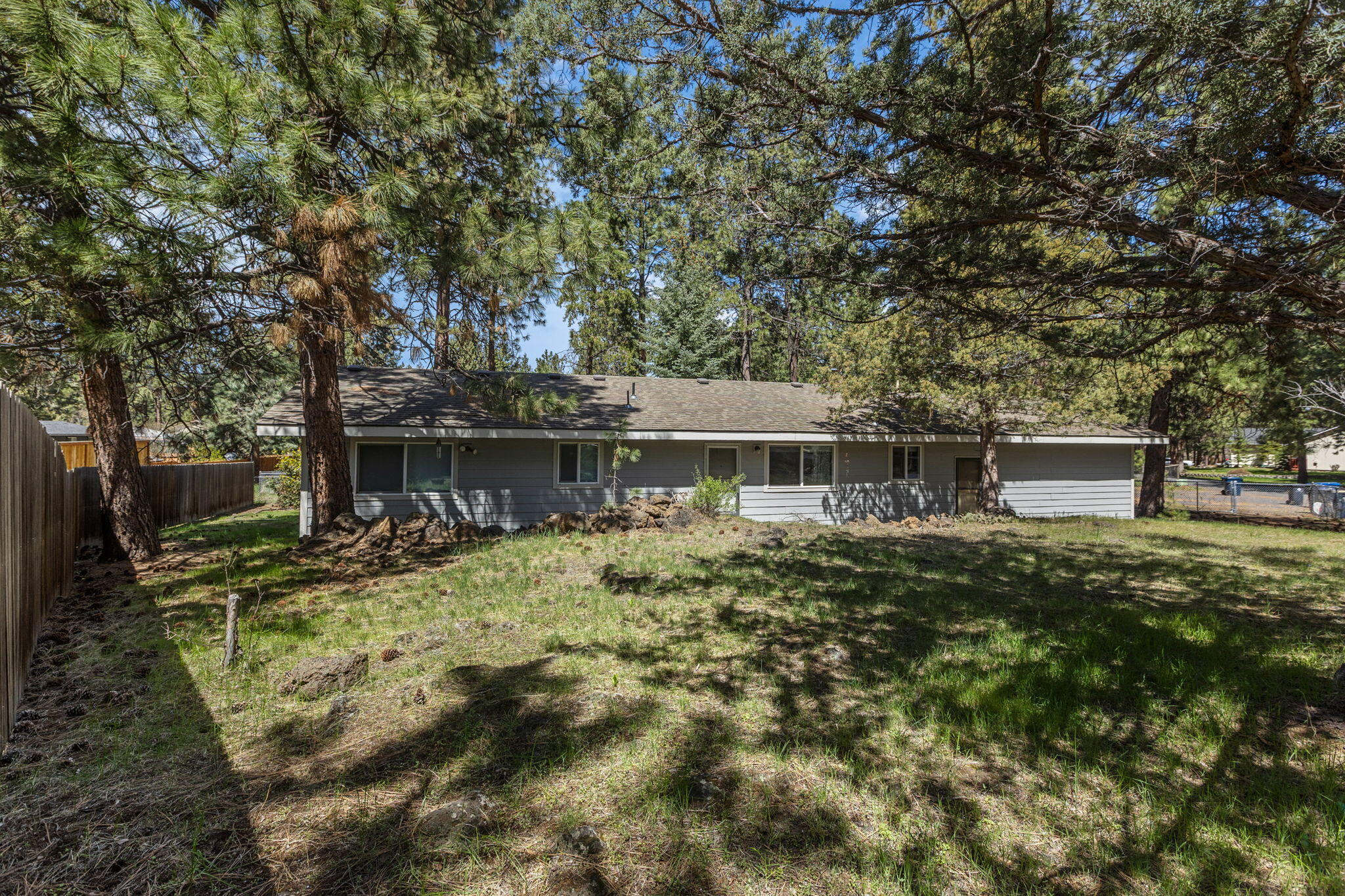 60843 Emigrant Circle