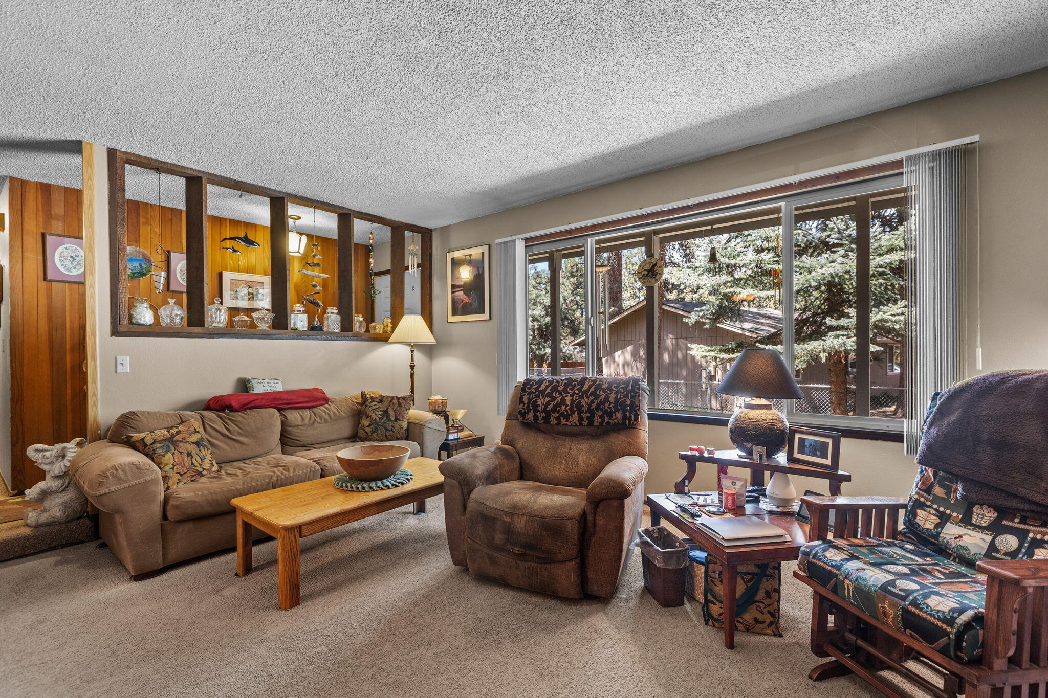 60843 Emigrant Circle