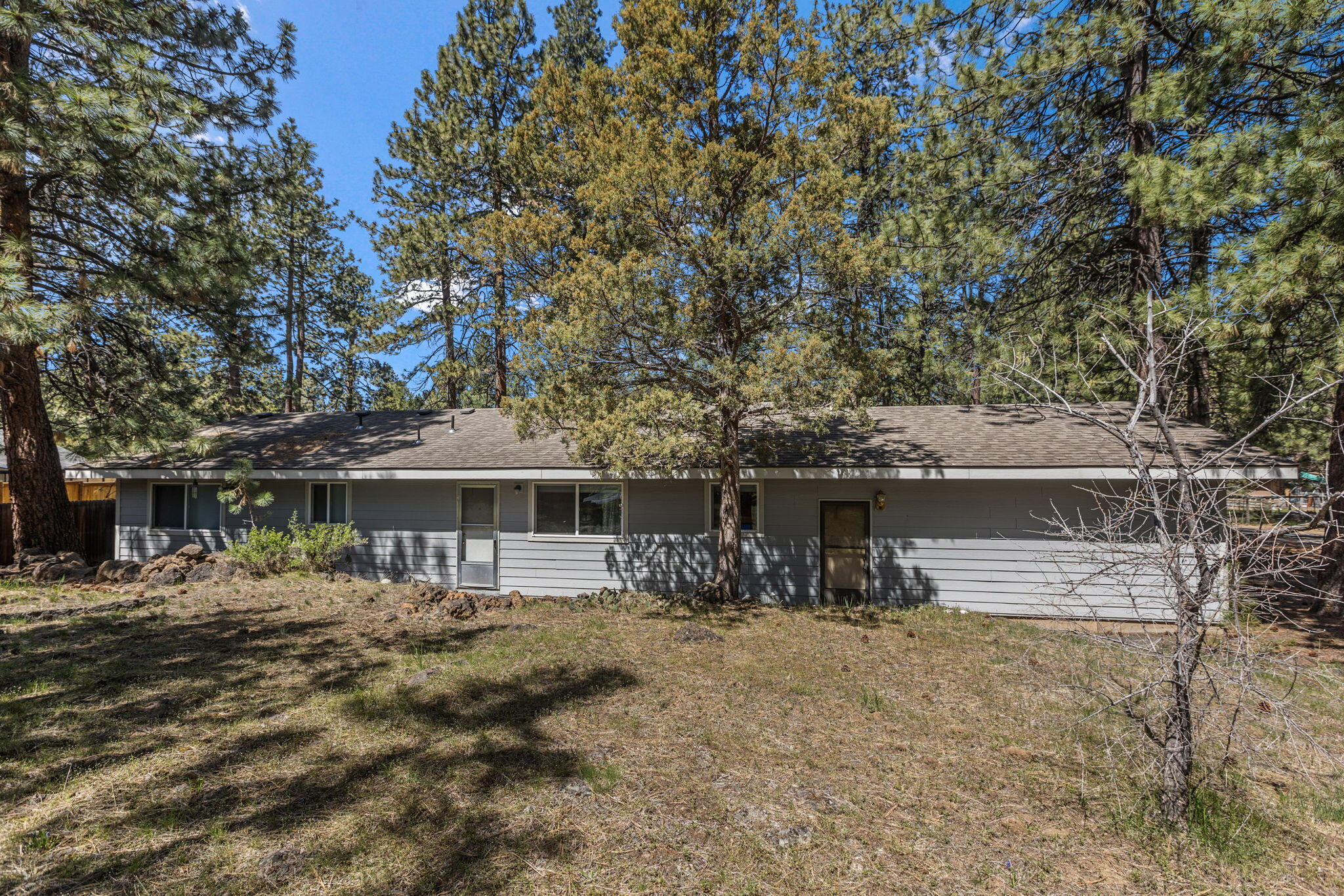60843 Emigrant Circle