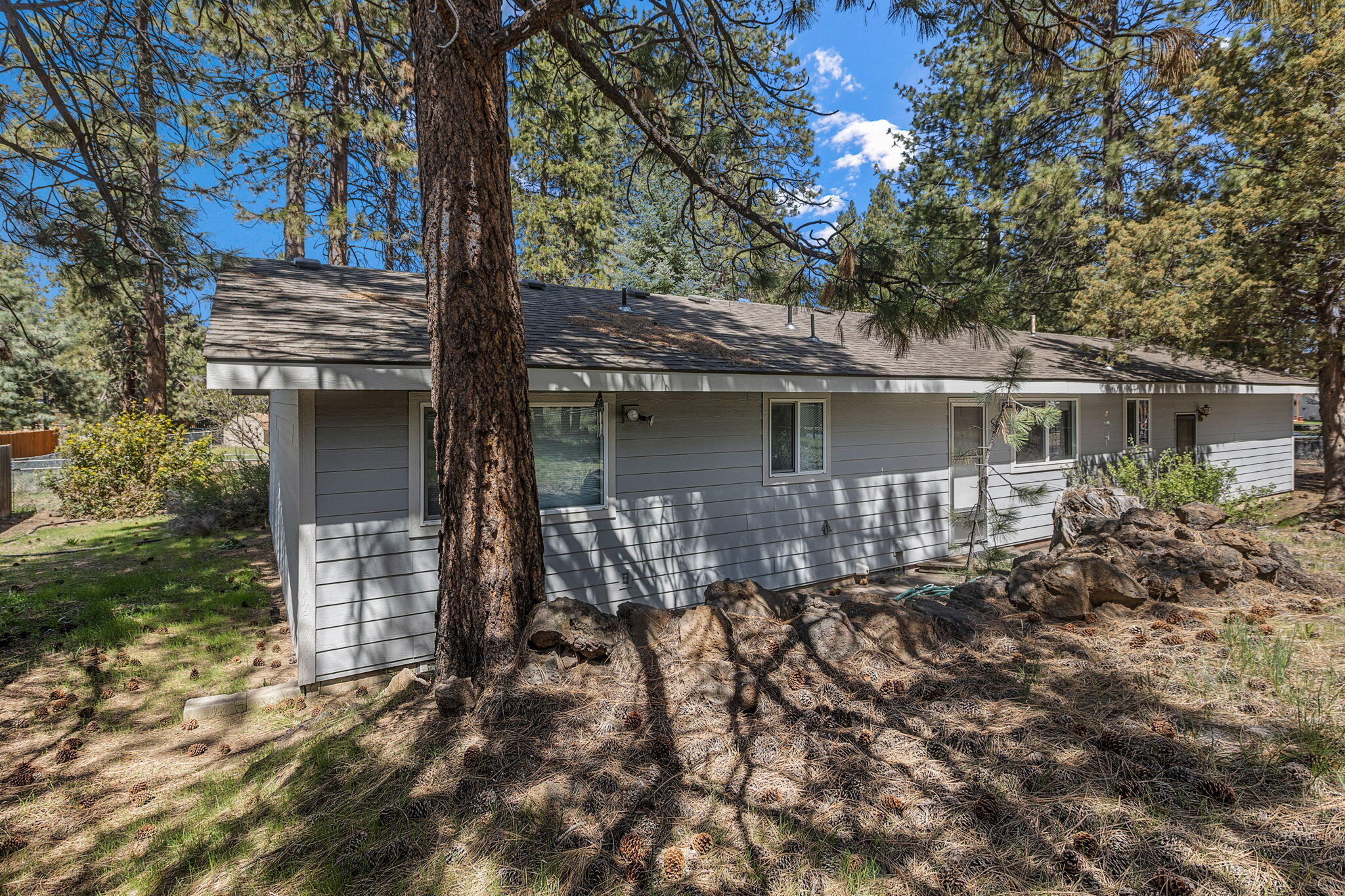 60843 Emigrant Circle