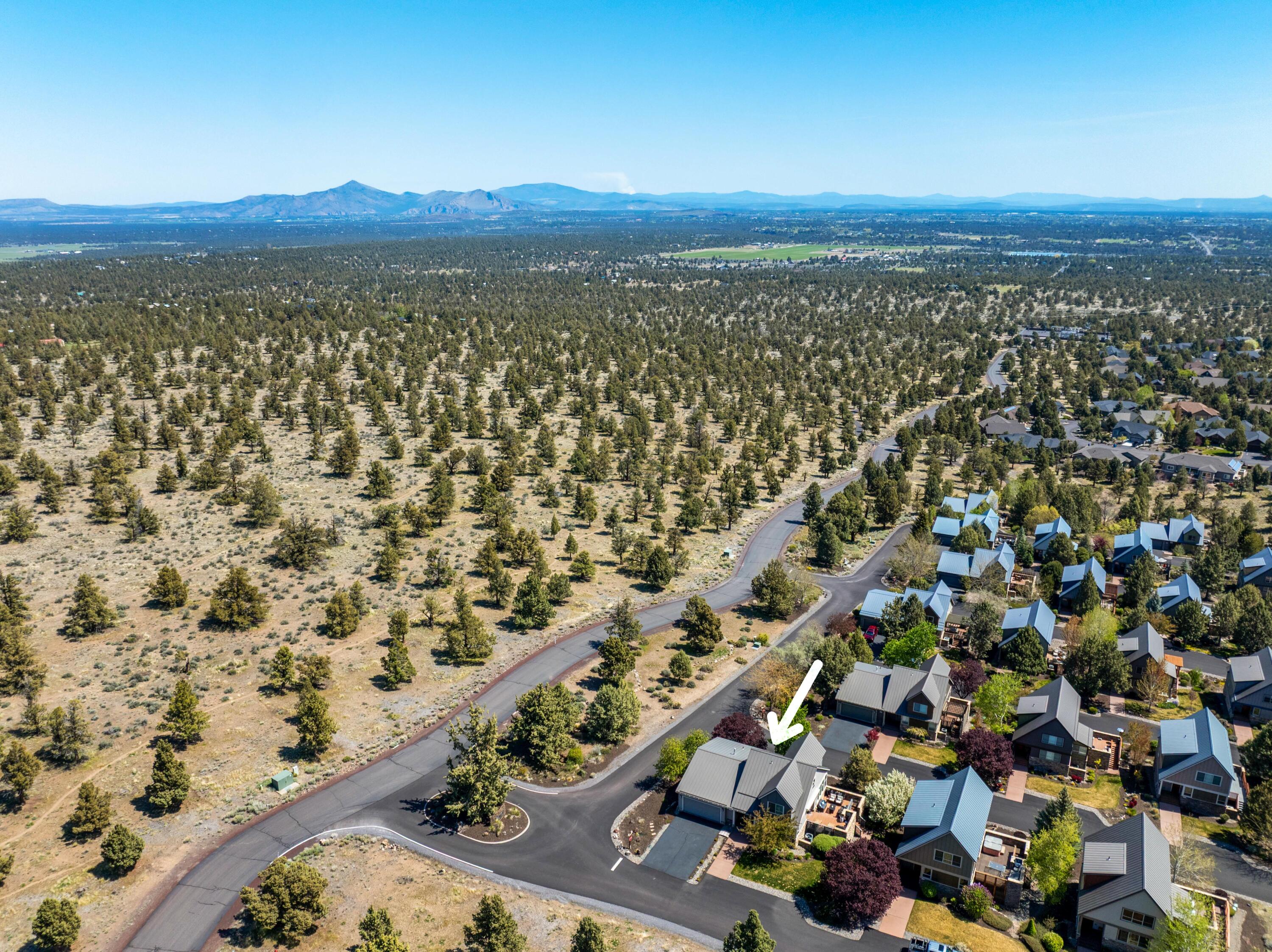 208 Parks Loop