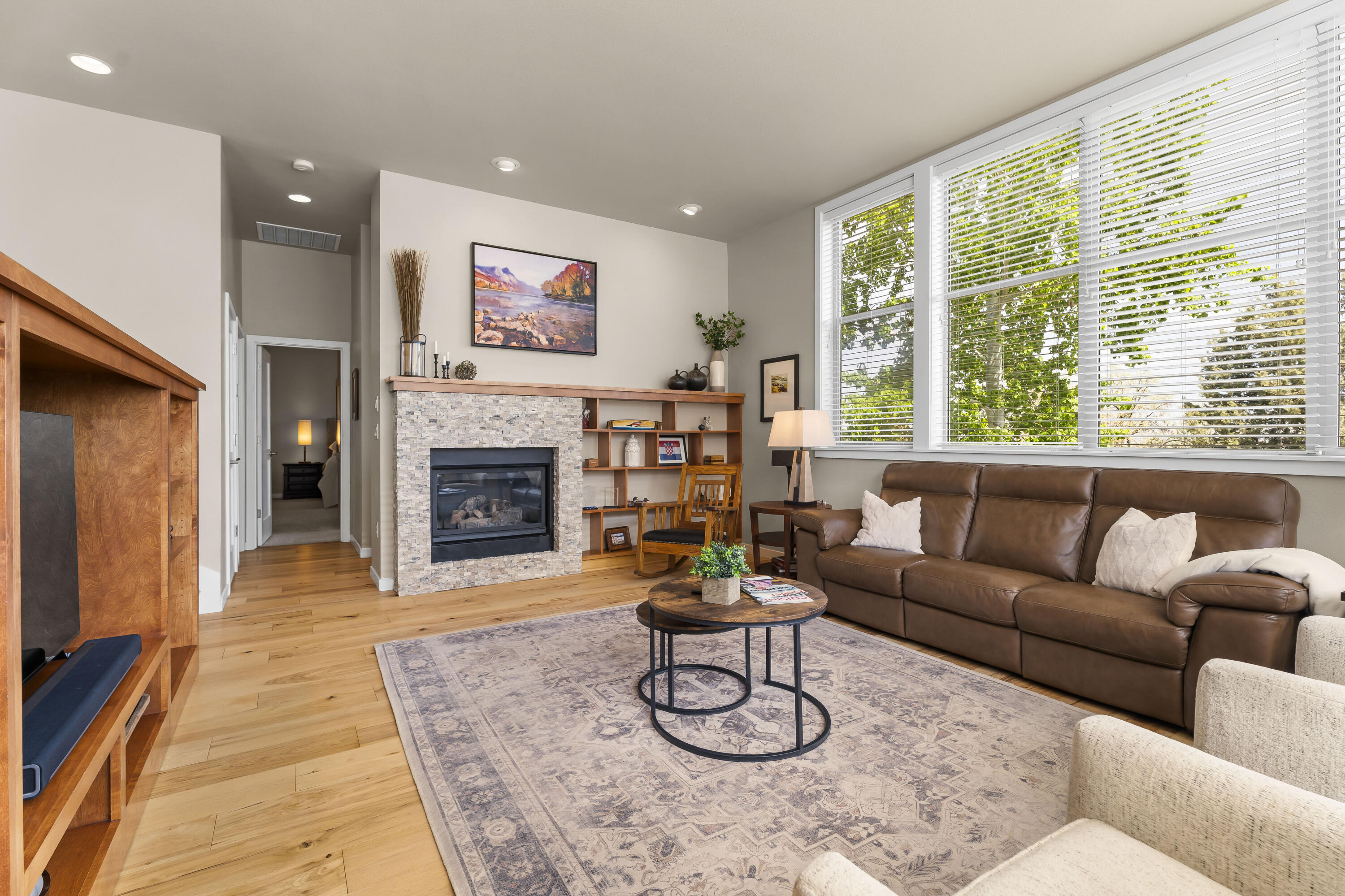 208 Parks Loop