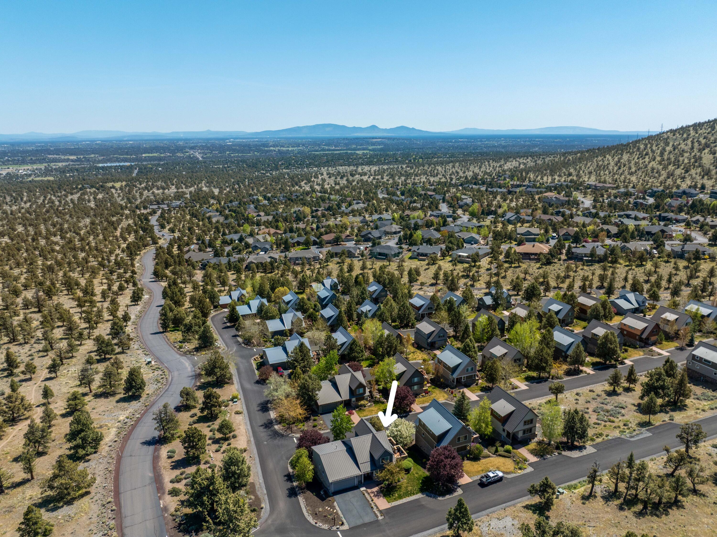 208 Parks Loop