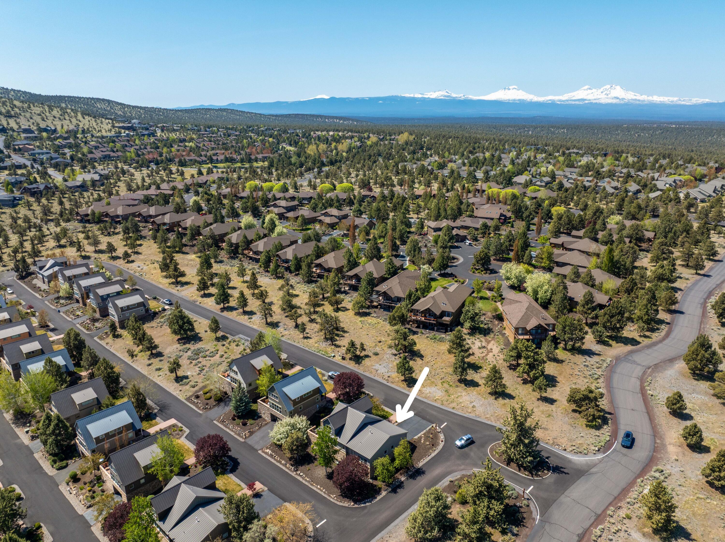 208 Parks Loop