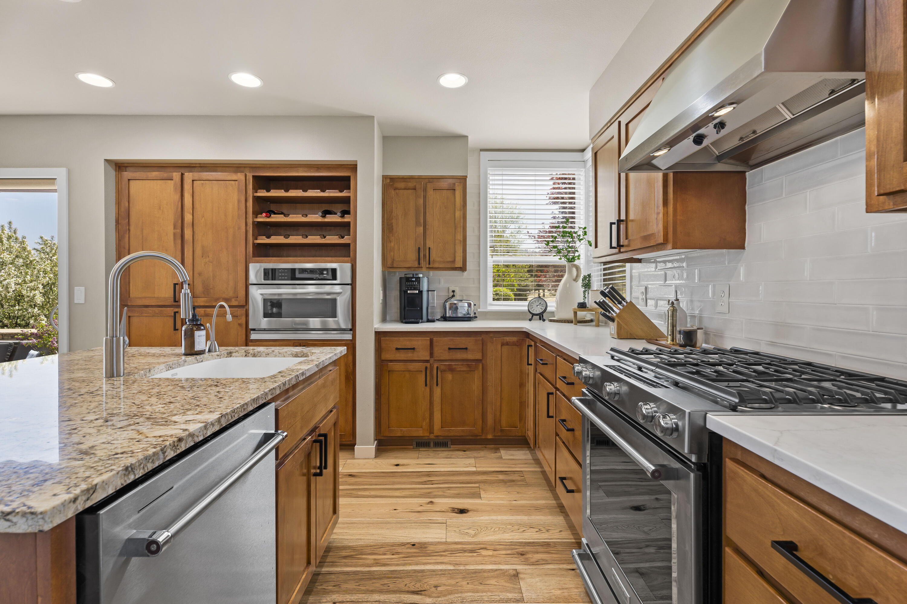208 Parks Loop