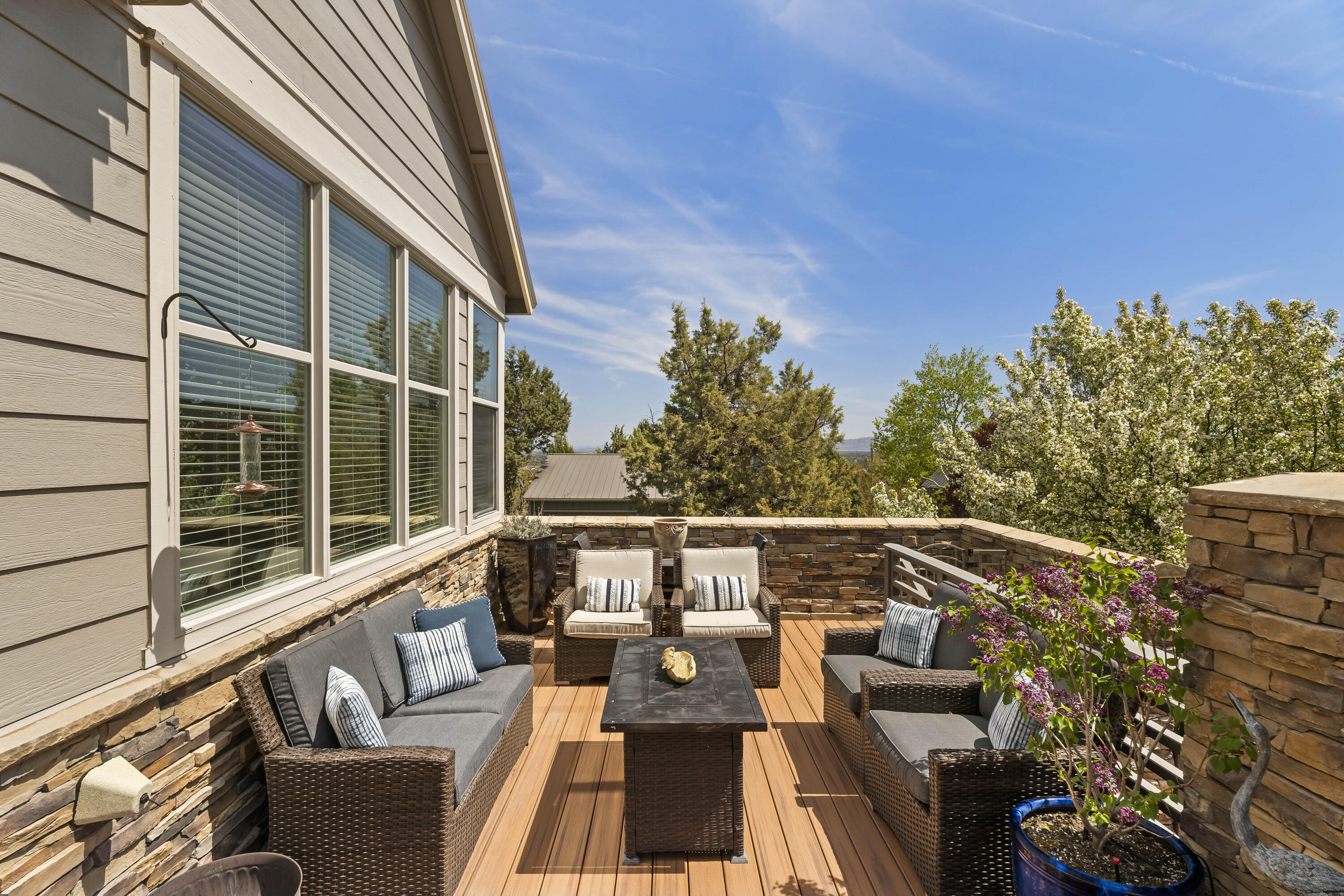 208 Parks Loop