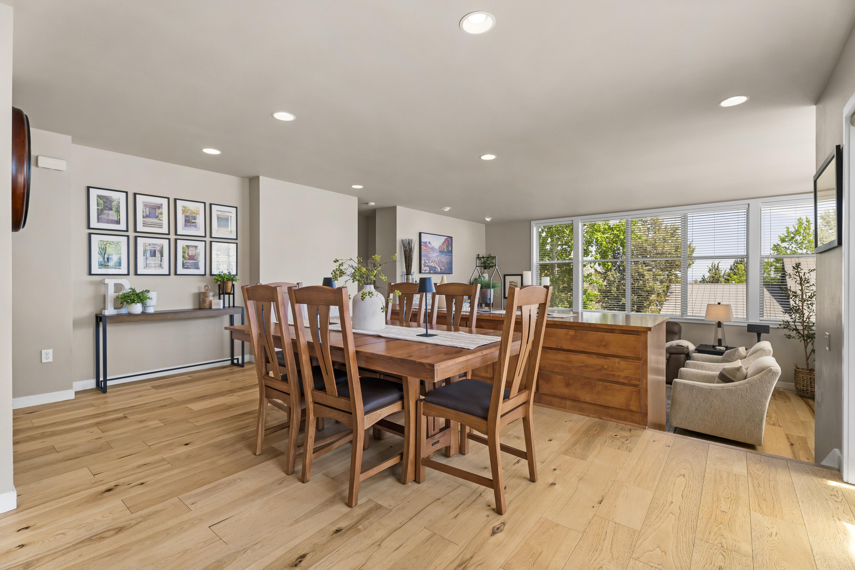 208 Parks Loop