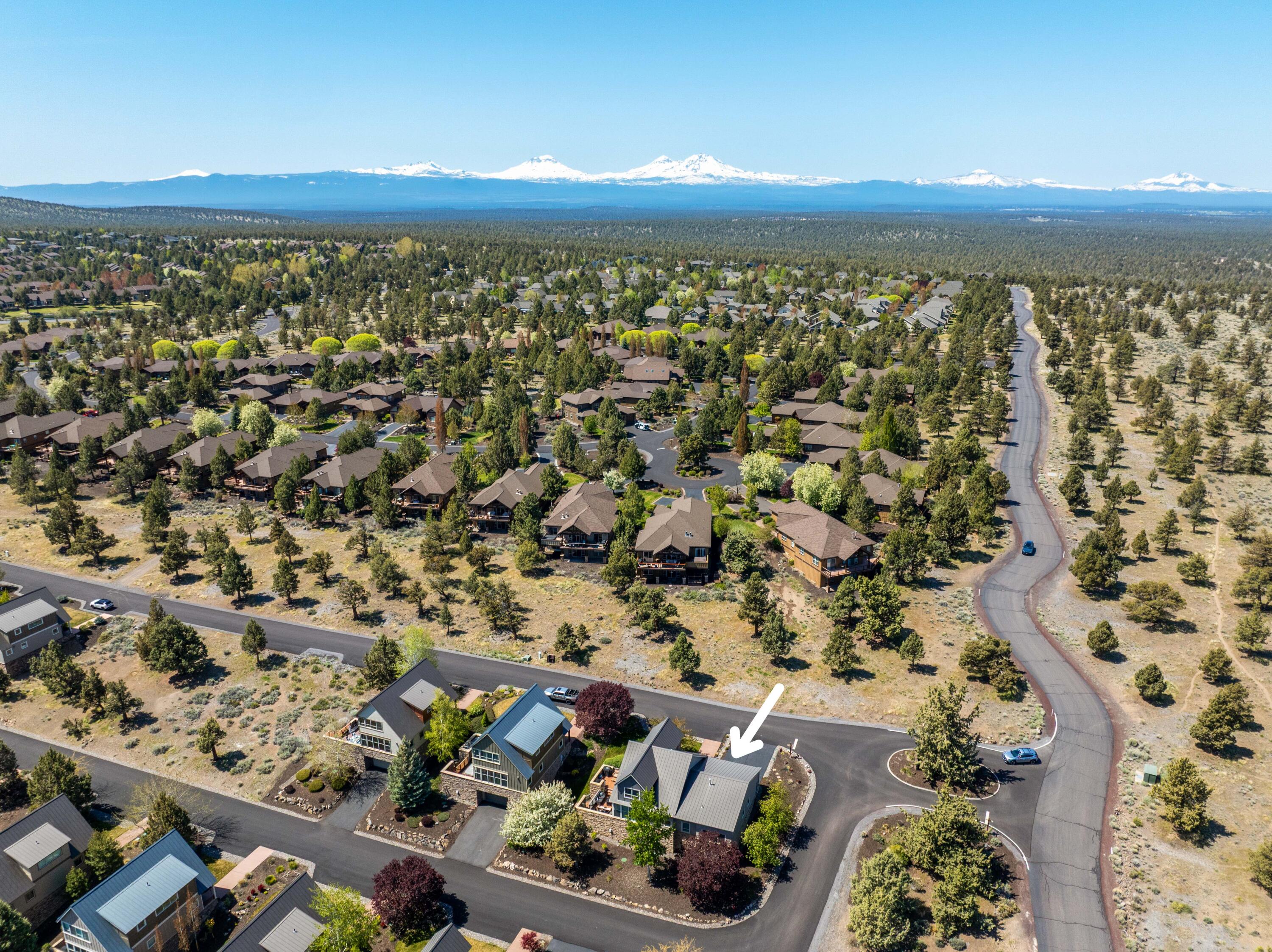 208 Parks Loop