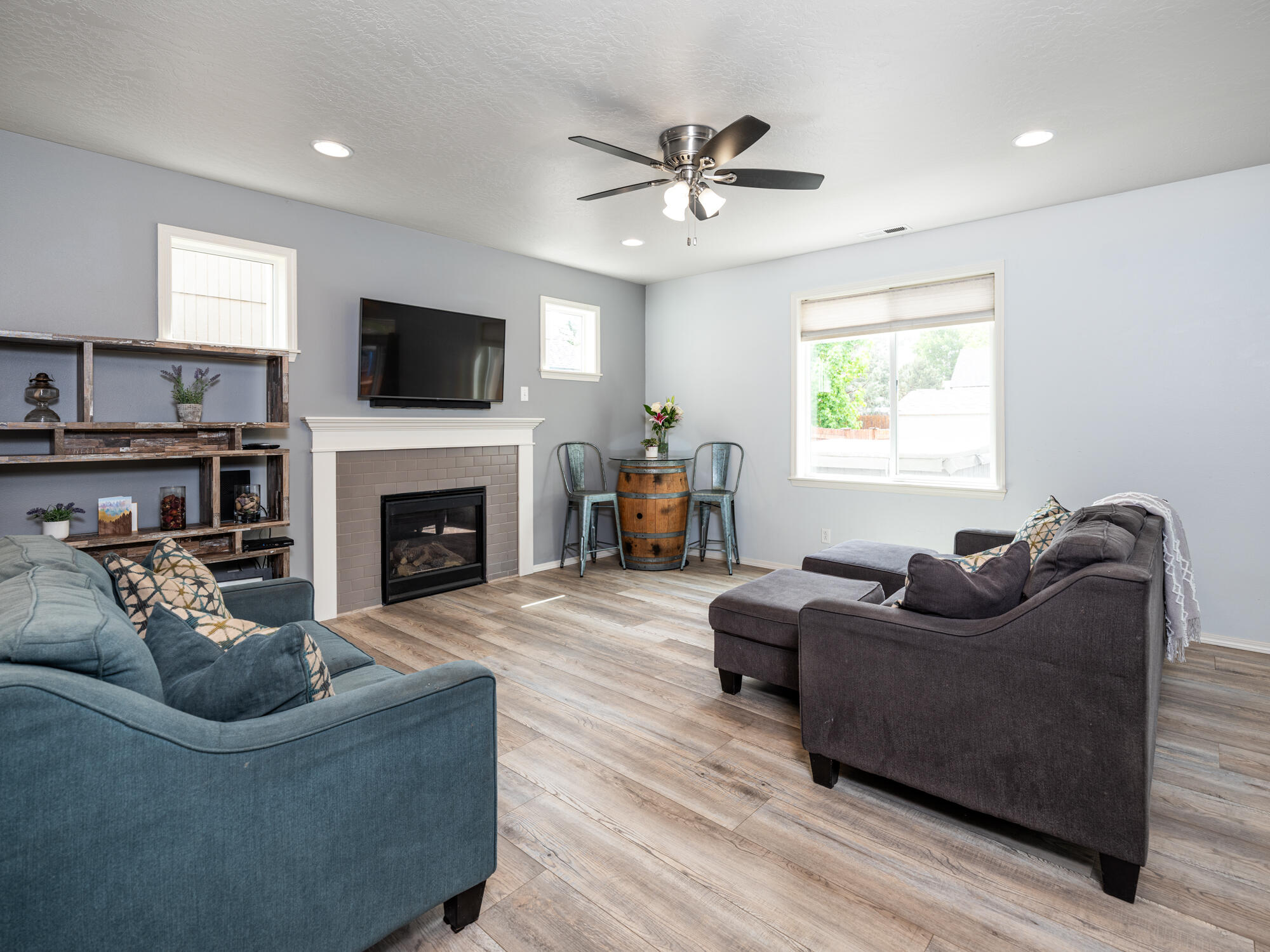 21243 Thornhill Lane