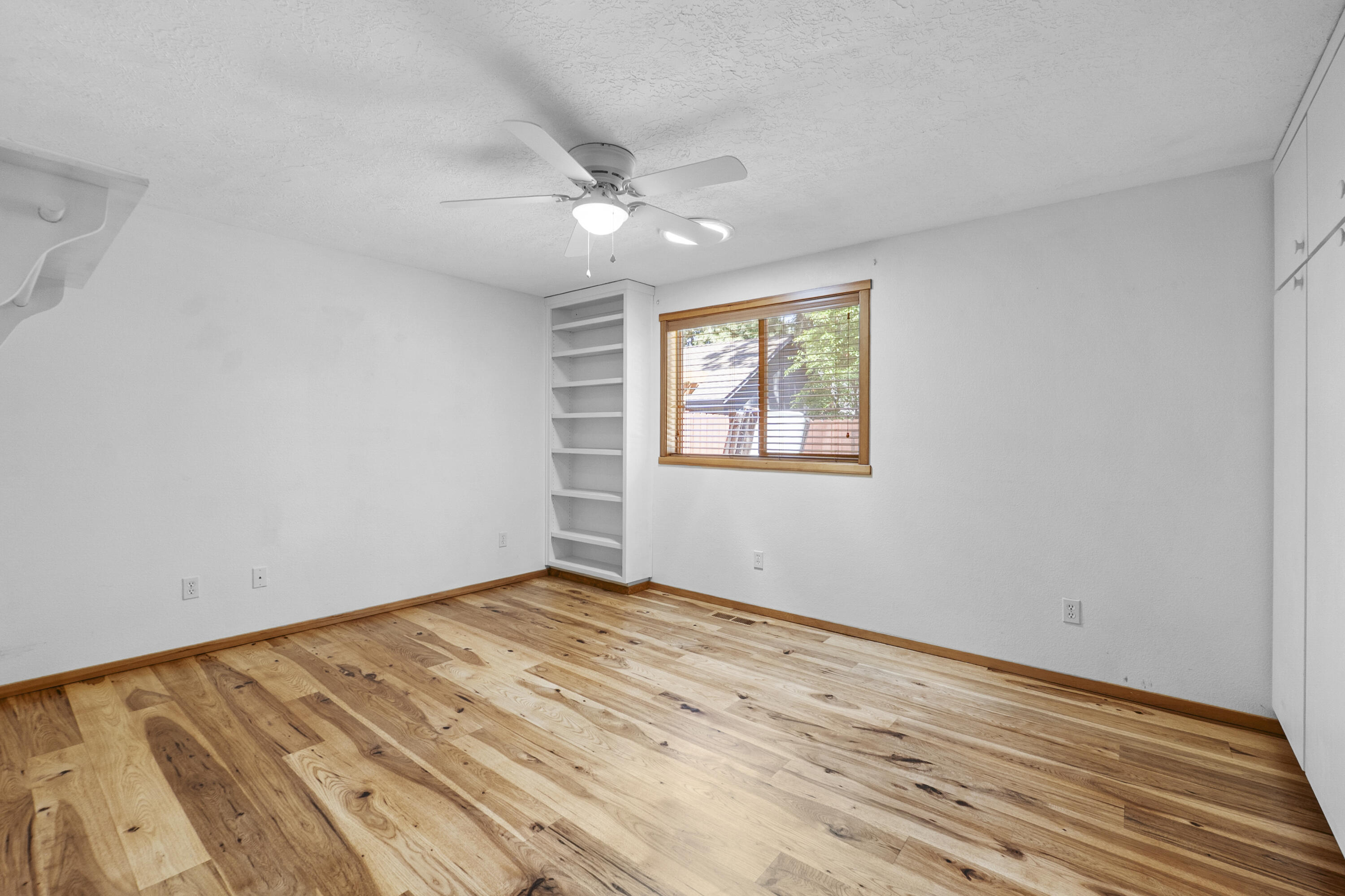 61314 Columbine Lane