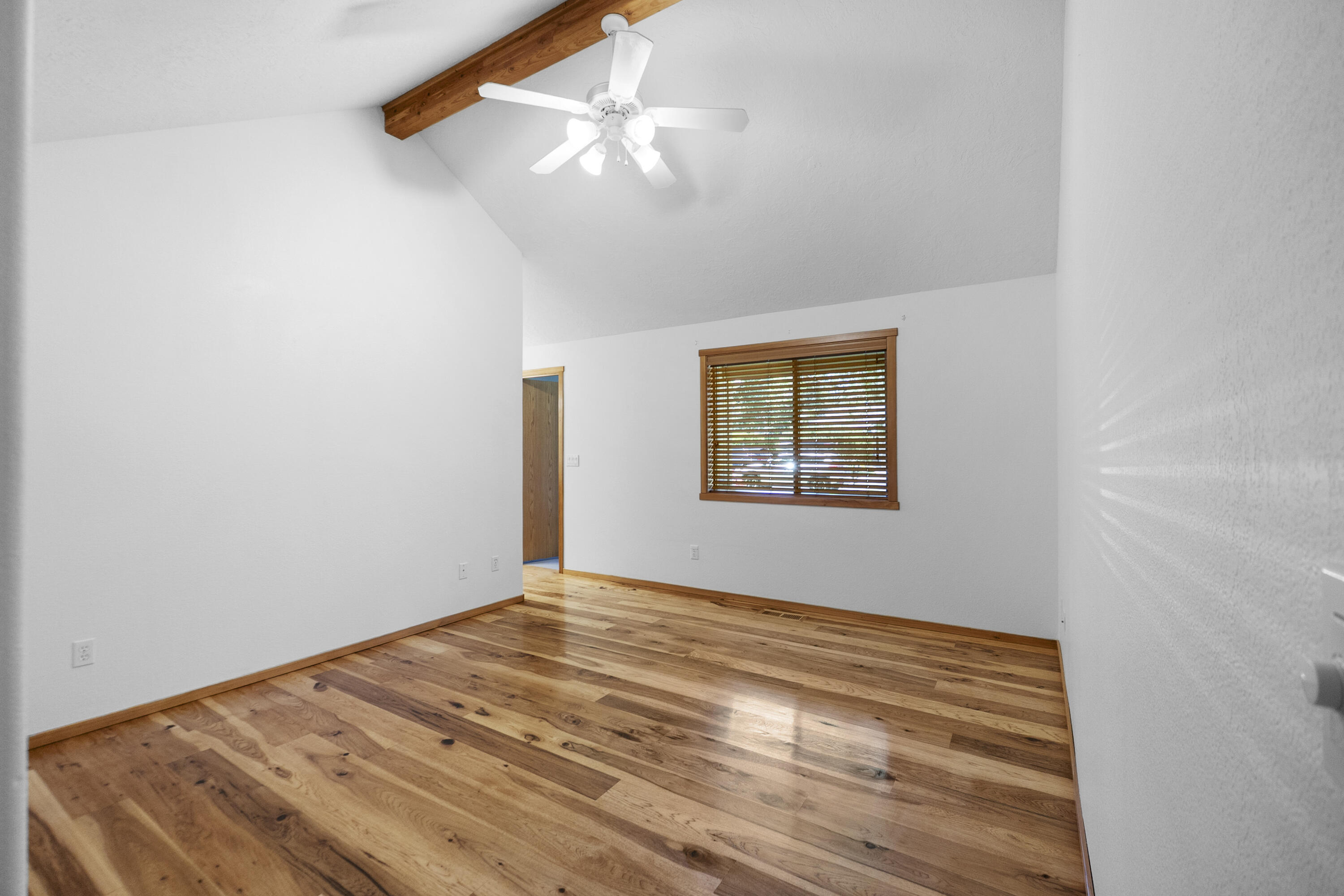 61314 Columbine Lane
