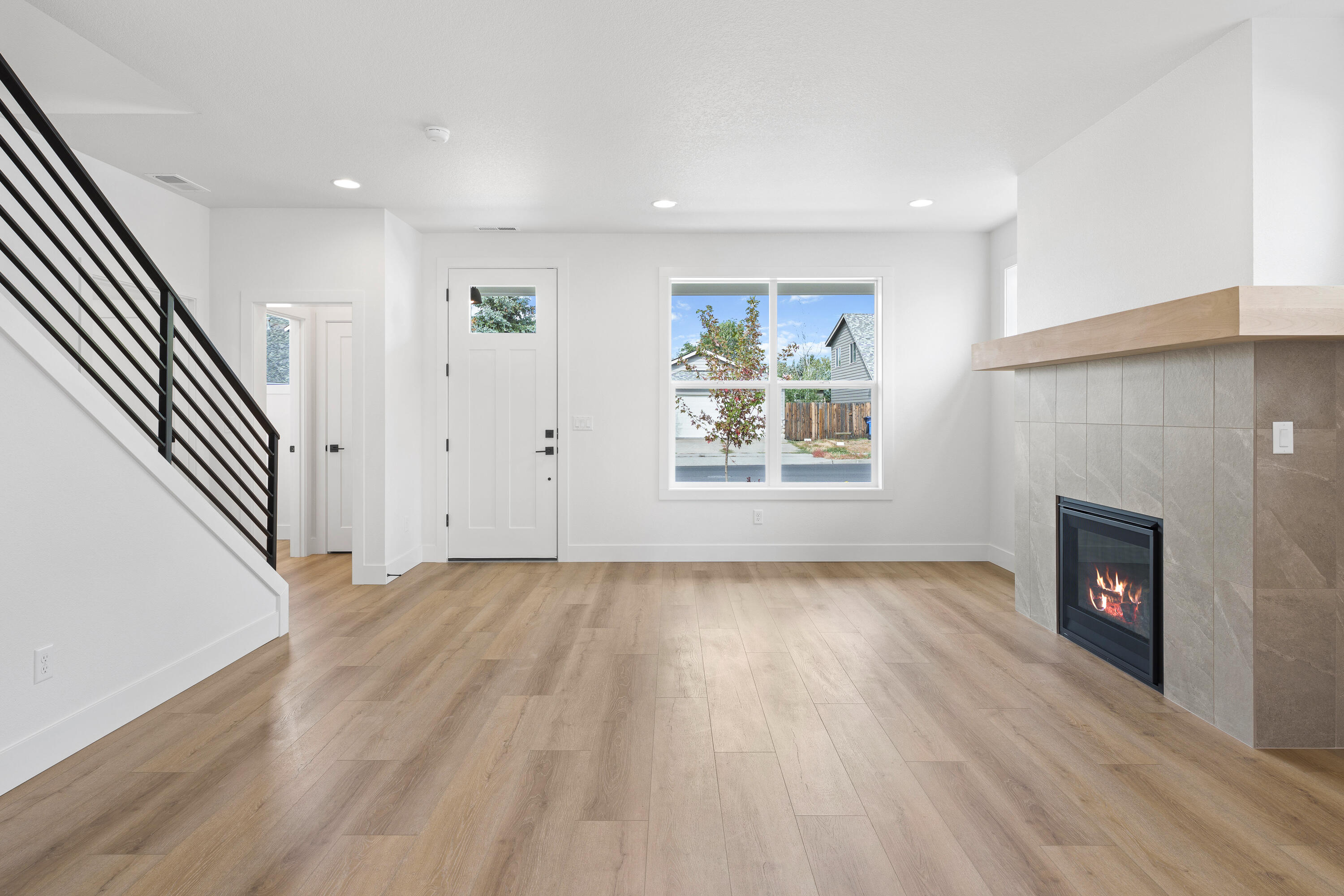 2761 NE Rainier Drive, Lot 32