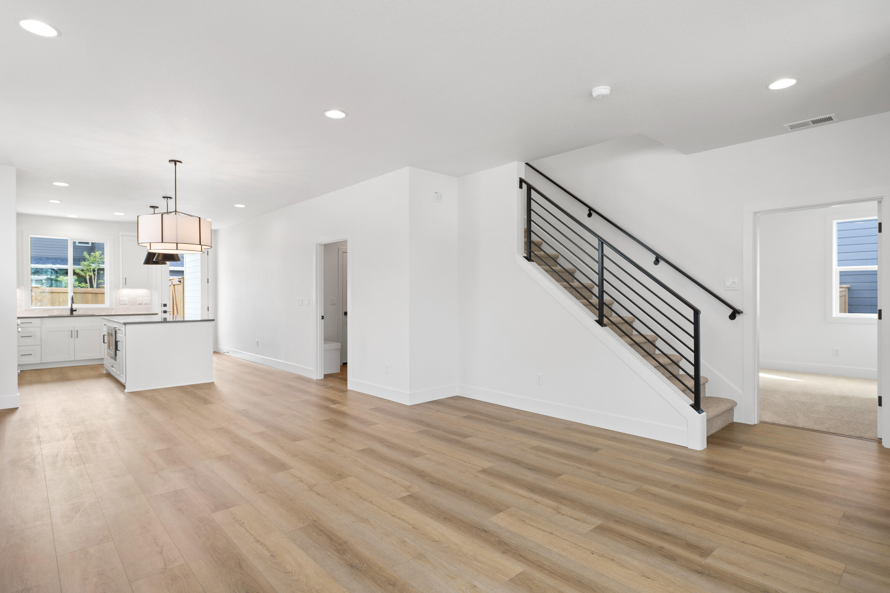 2761 NE Rainier Drive, Lot 32