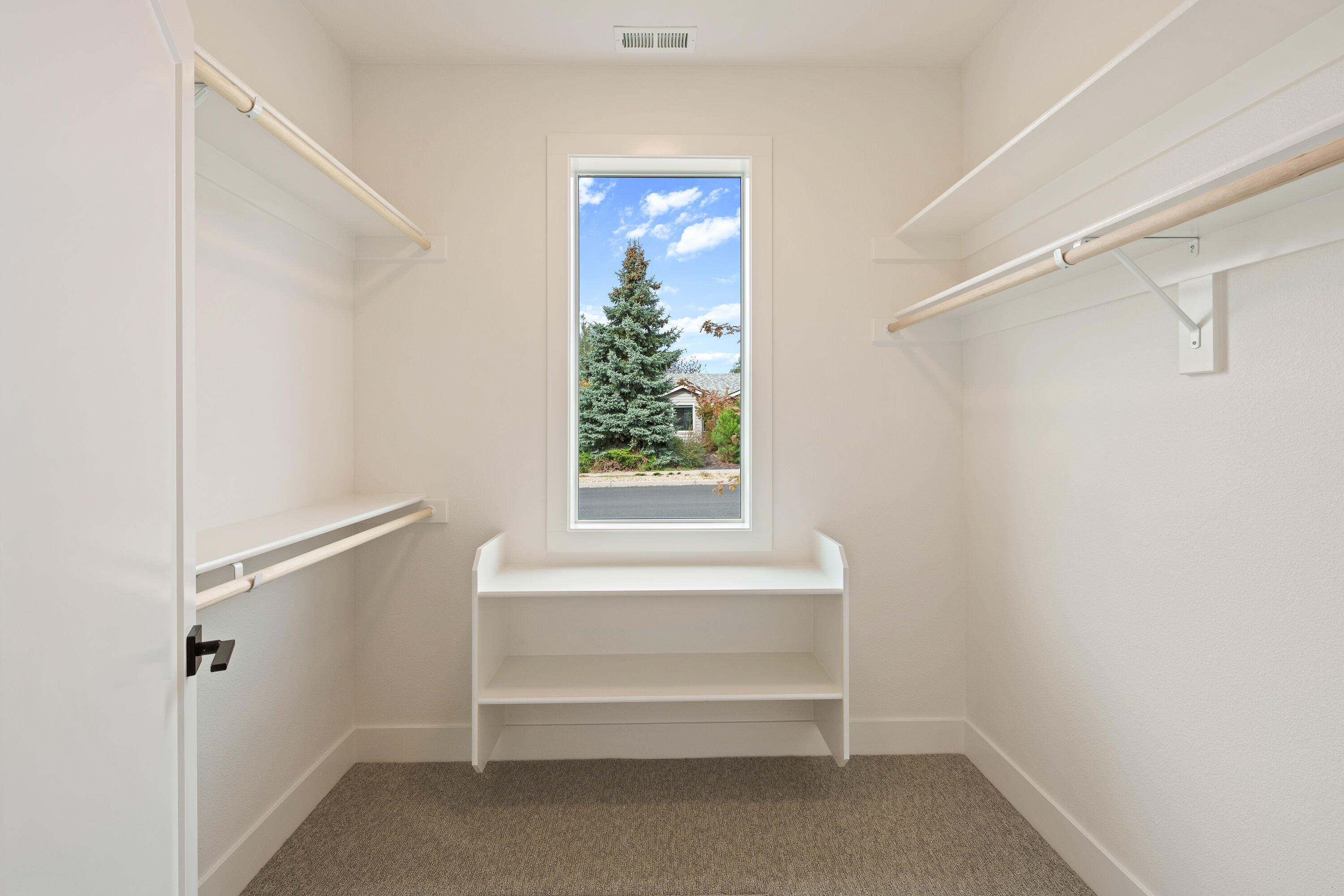 2761 NE Rainier Drive, Lot 32