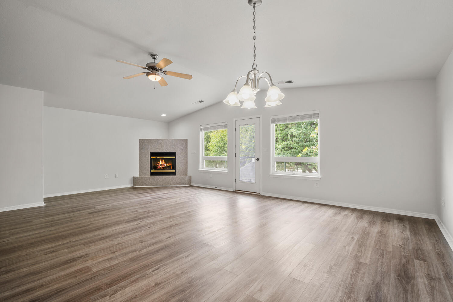 438 NW 19th Street, UNIT 62