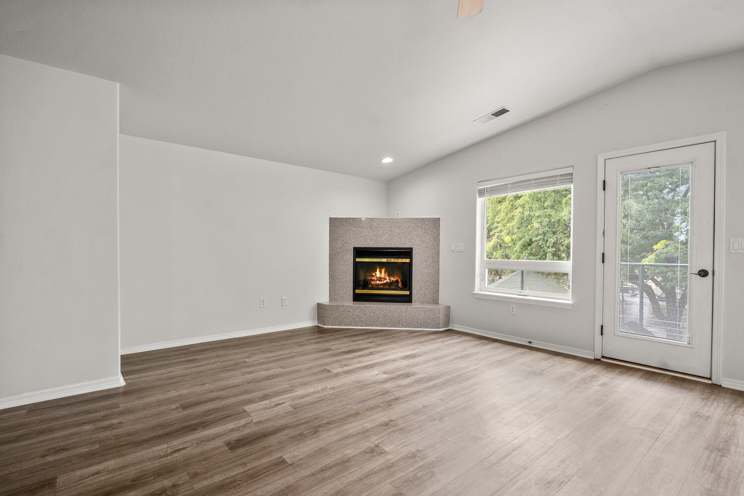 438 NW 19th Street, UNIT 62