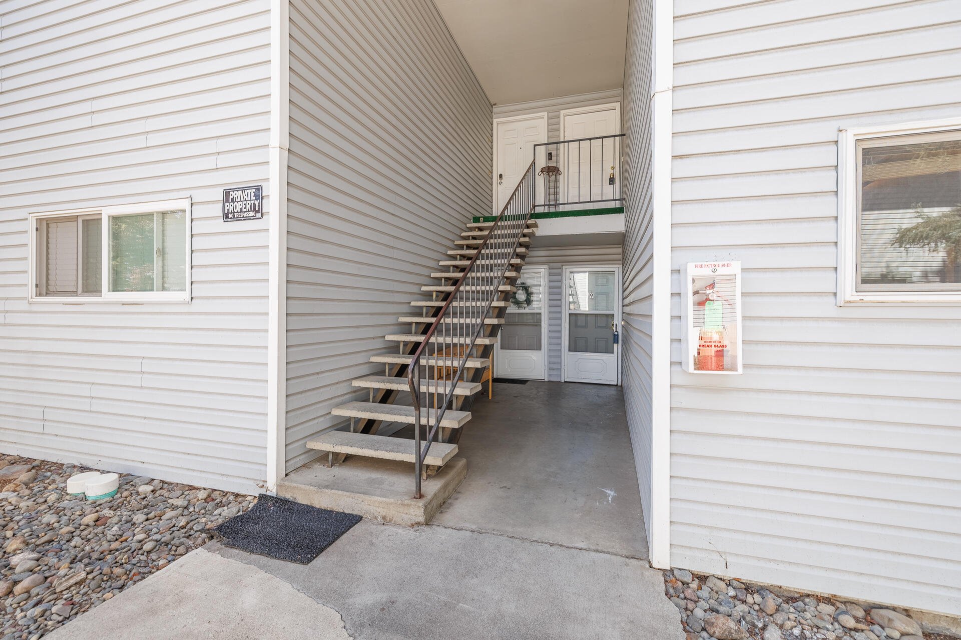 1630 SE Tempest Drive, 9