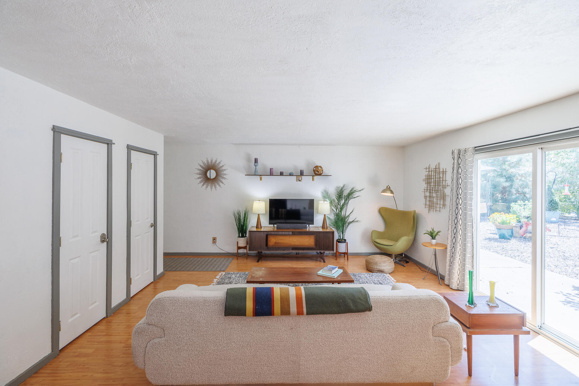 1630 SE Tempest Drive, 9