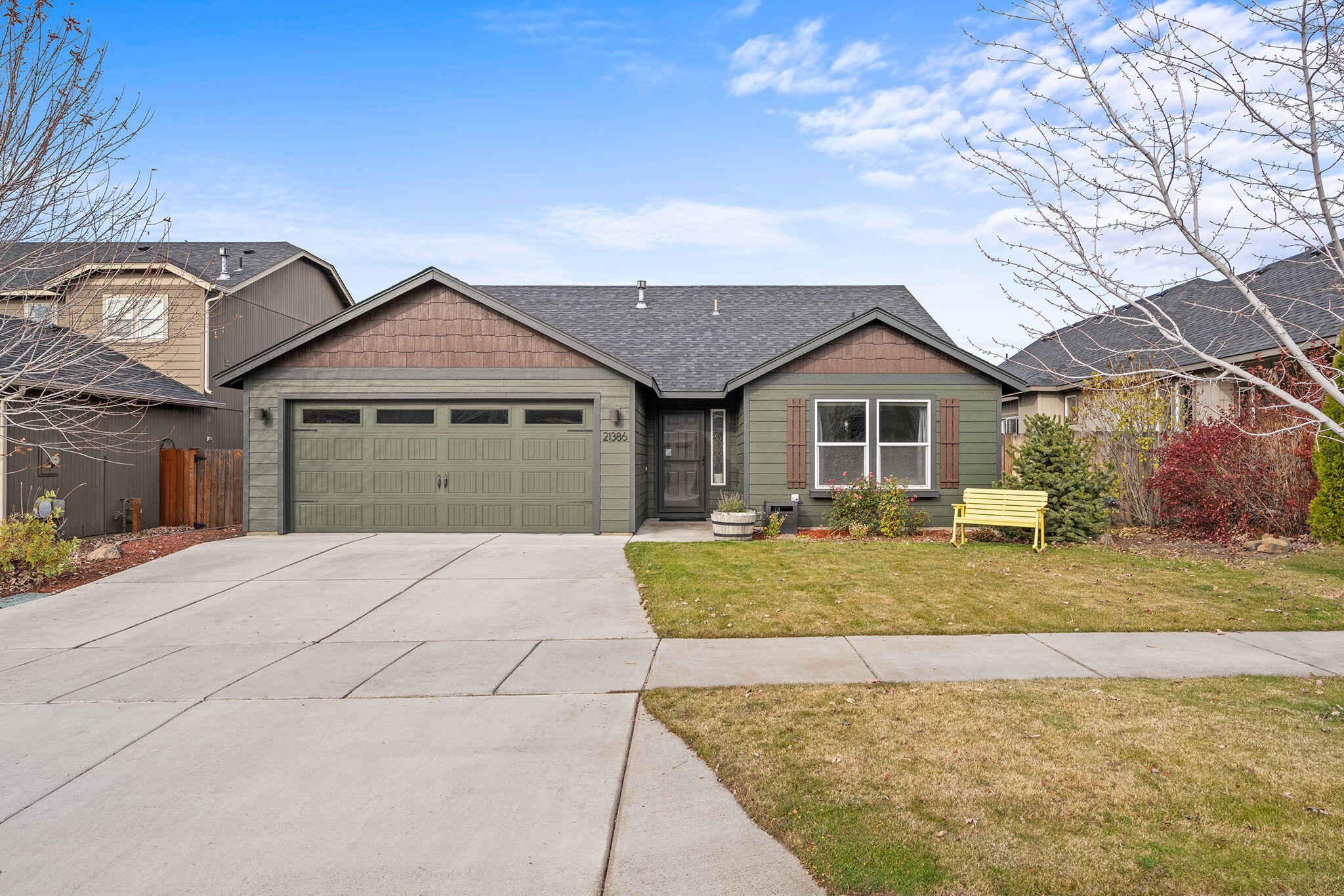 21386 NE Eagle Crossing Avenue