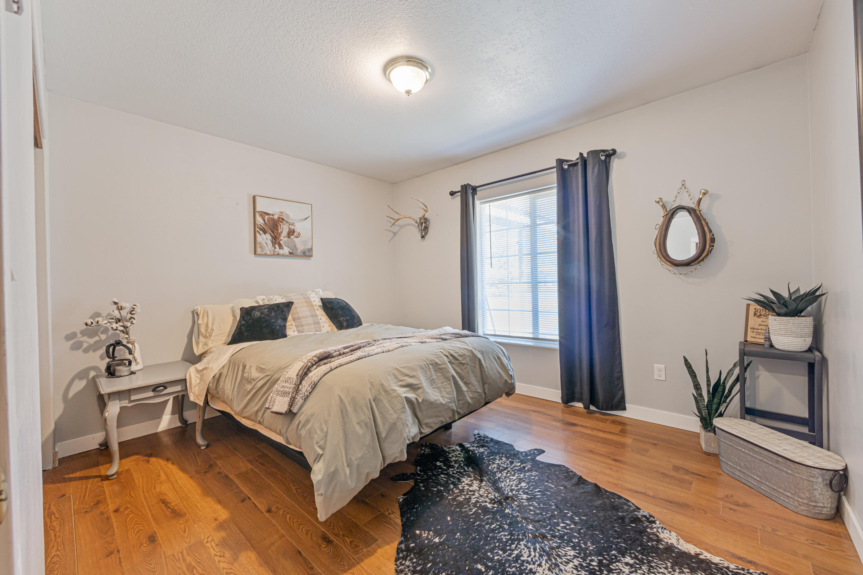 15935 Woodchip Lane