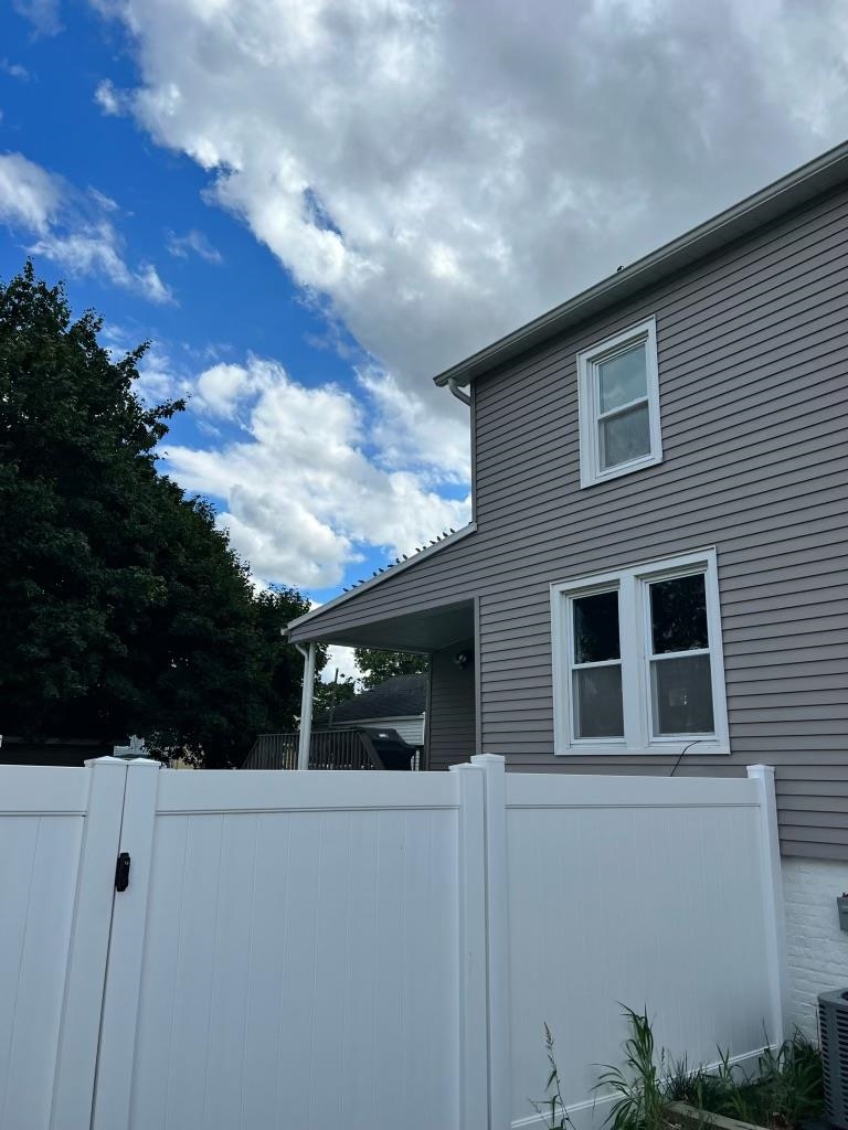 347 AUGUSTA ST