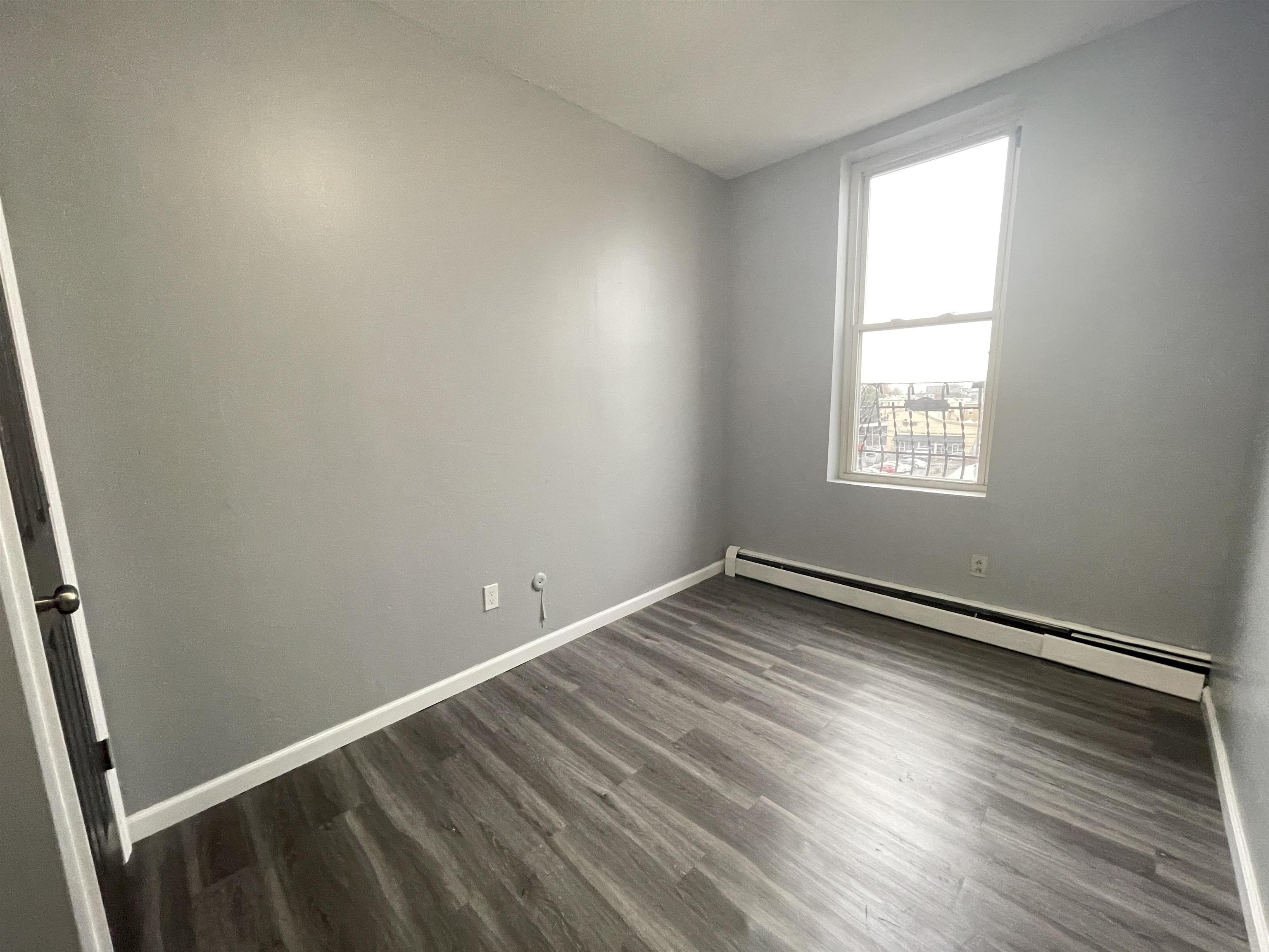 341 CENTRAL AVE Unit: 2A