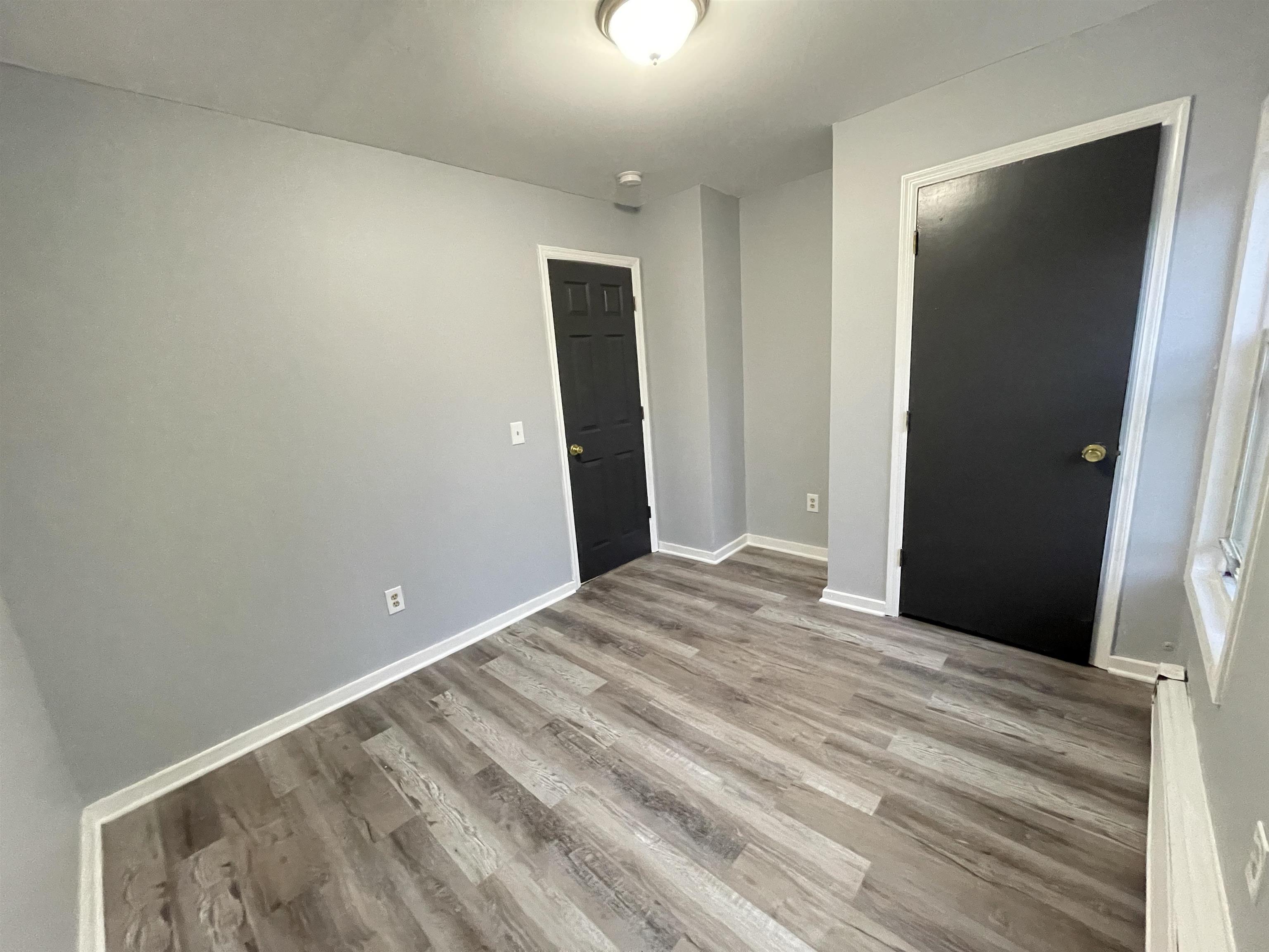 74 HUTTON ST Unit: 3F