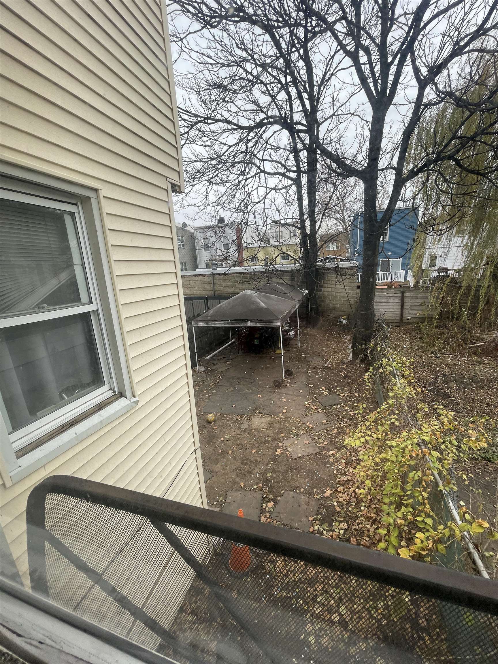 434 MALLORY AVE