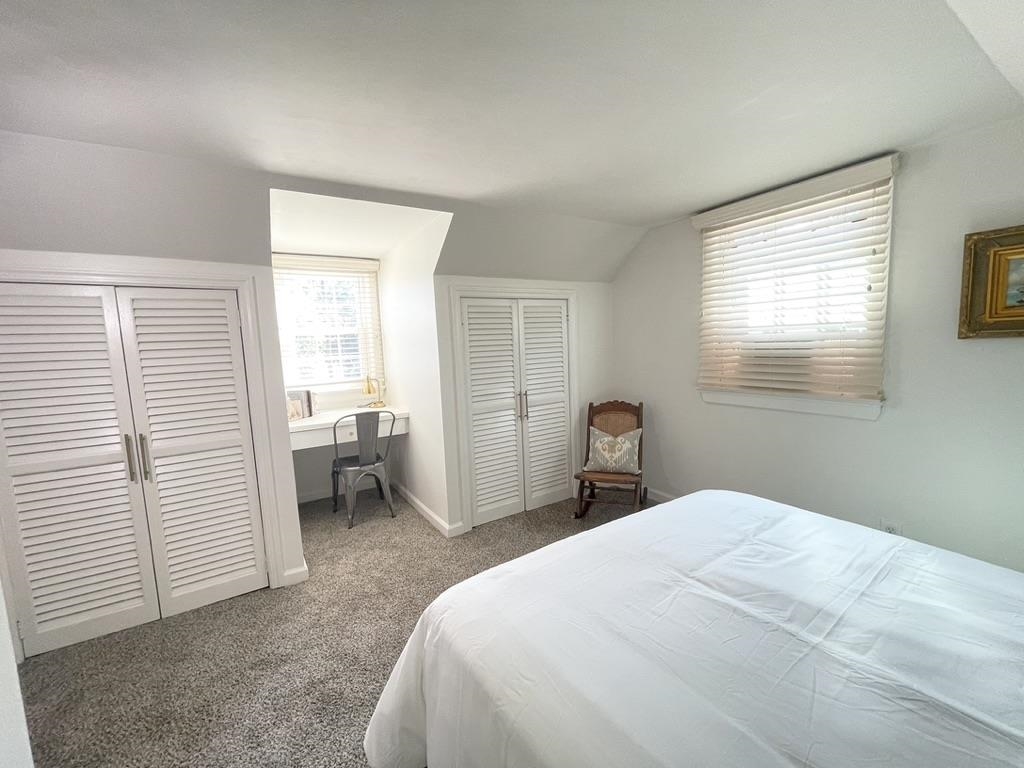 353 ACACIA RD