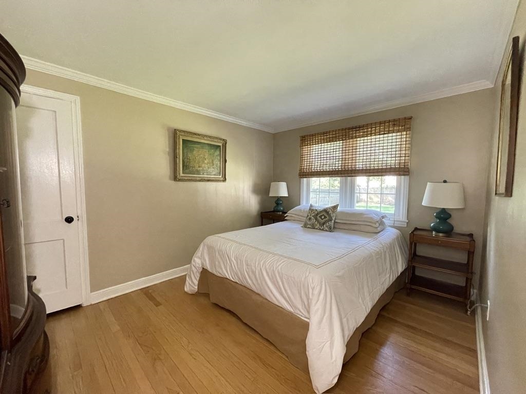 353 ACACIA RD