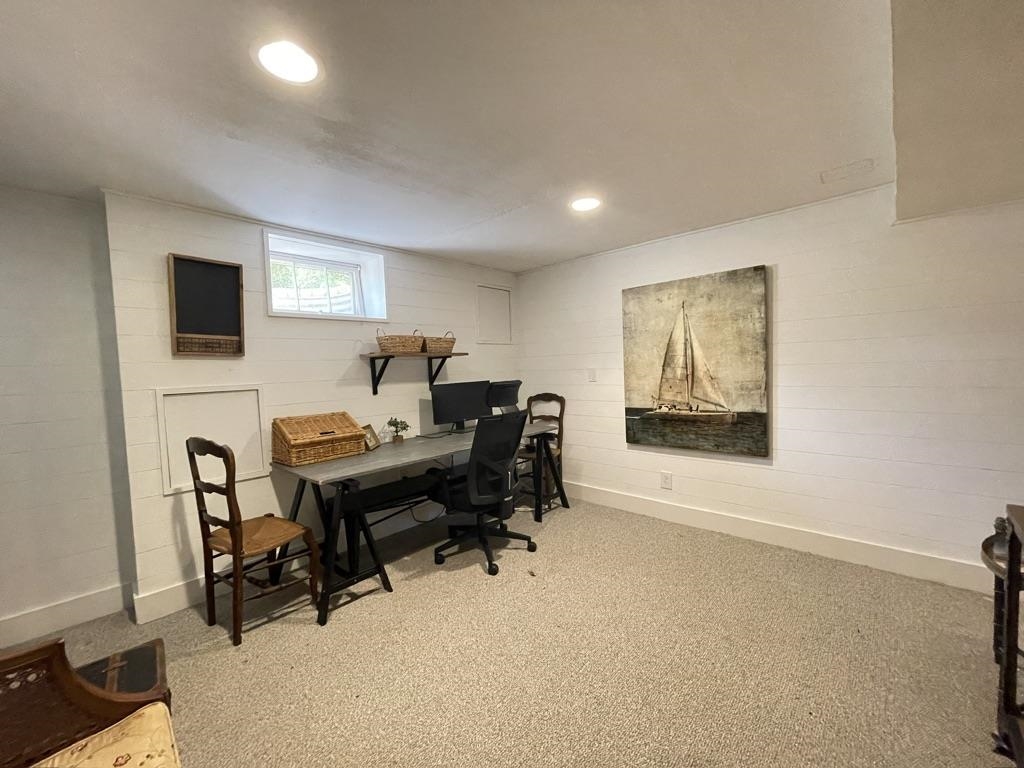 353 ACACIA RD