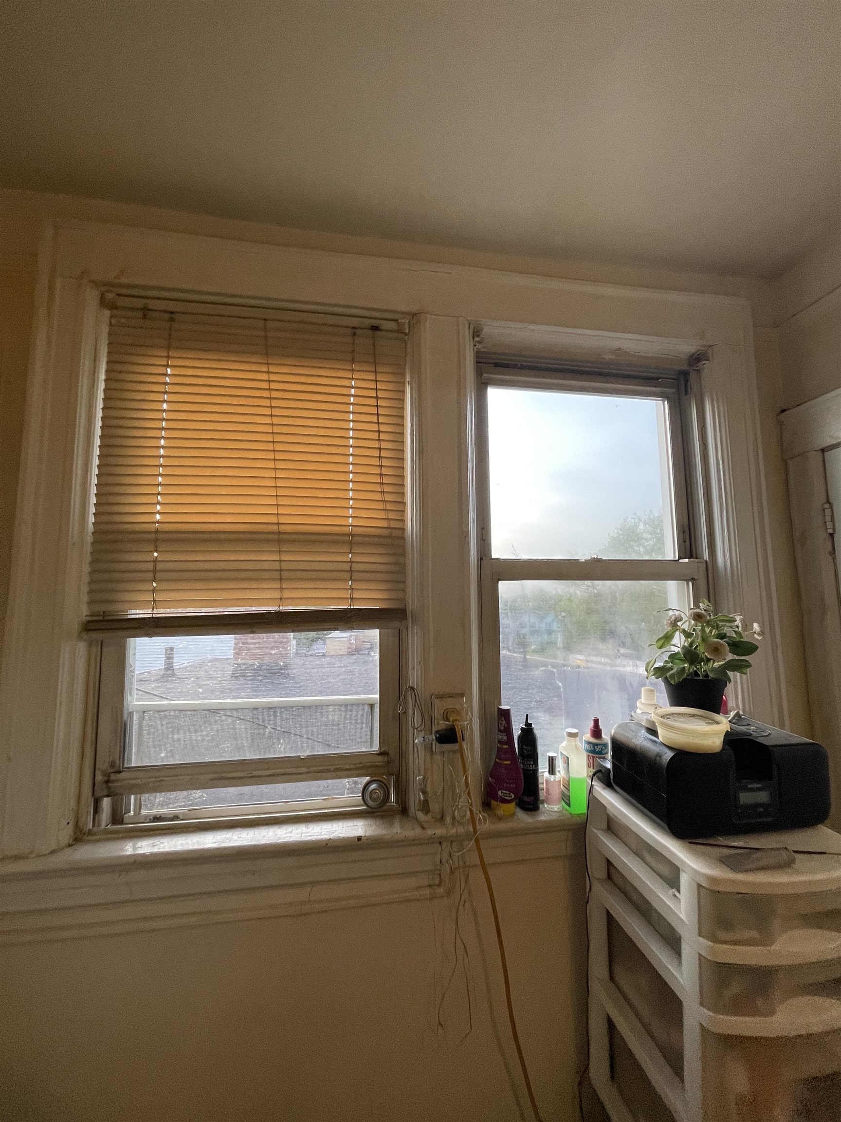 33 CLERK ST