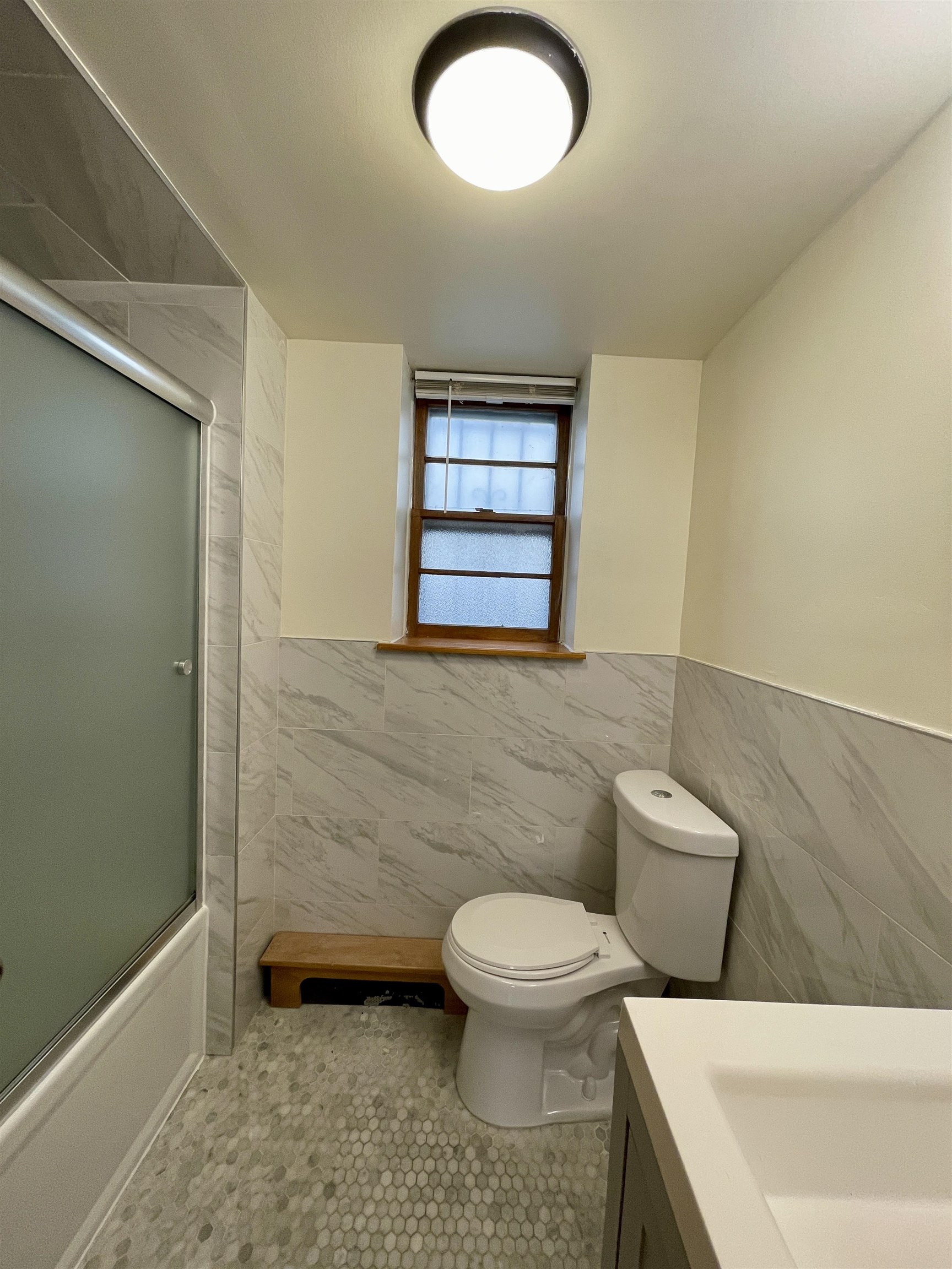 230 WEBSTER AVE Unit: 1