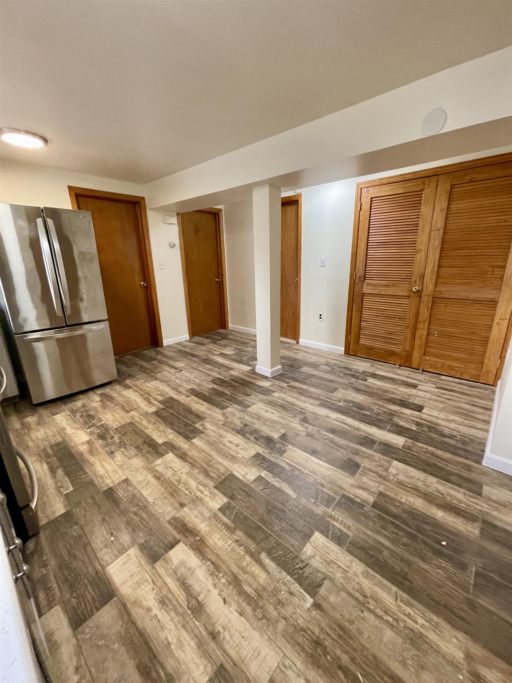 230 WEBSTER AVE Unit: 1