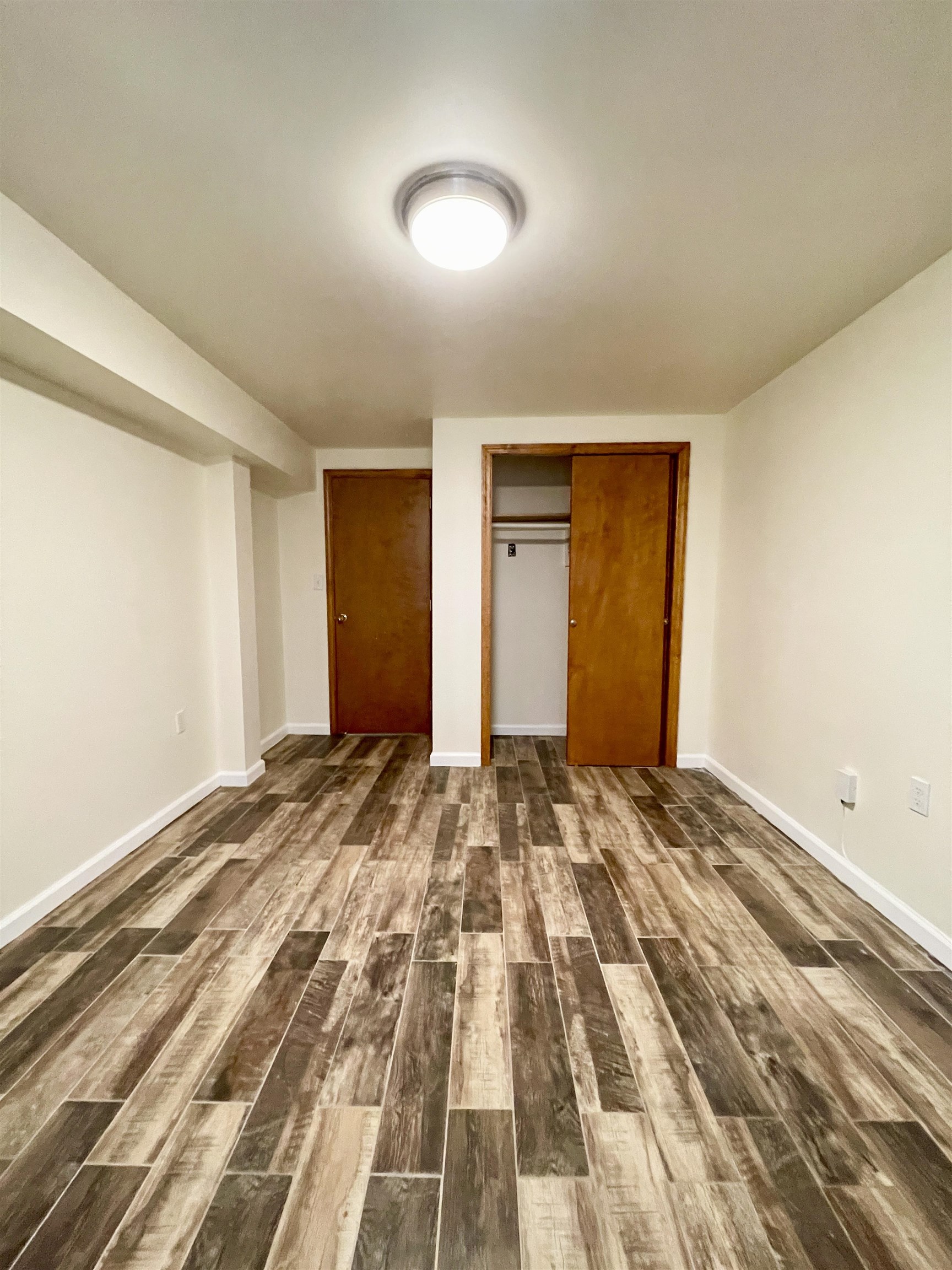 230 WEBSTER AVE Unit: 1