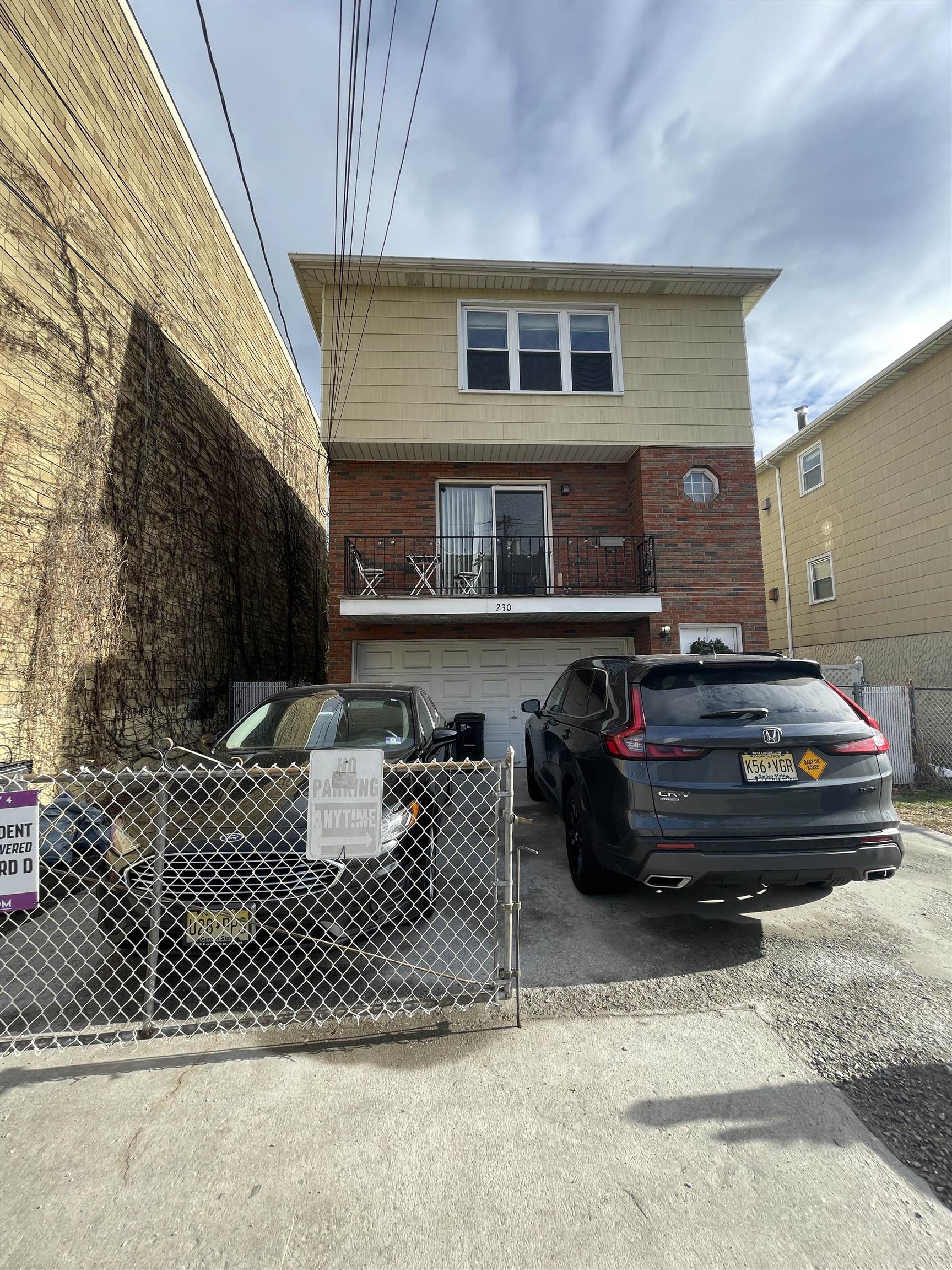 230 WEBSTER AVE Unit: 1