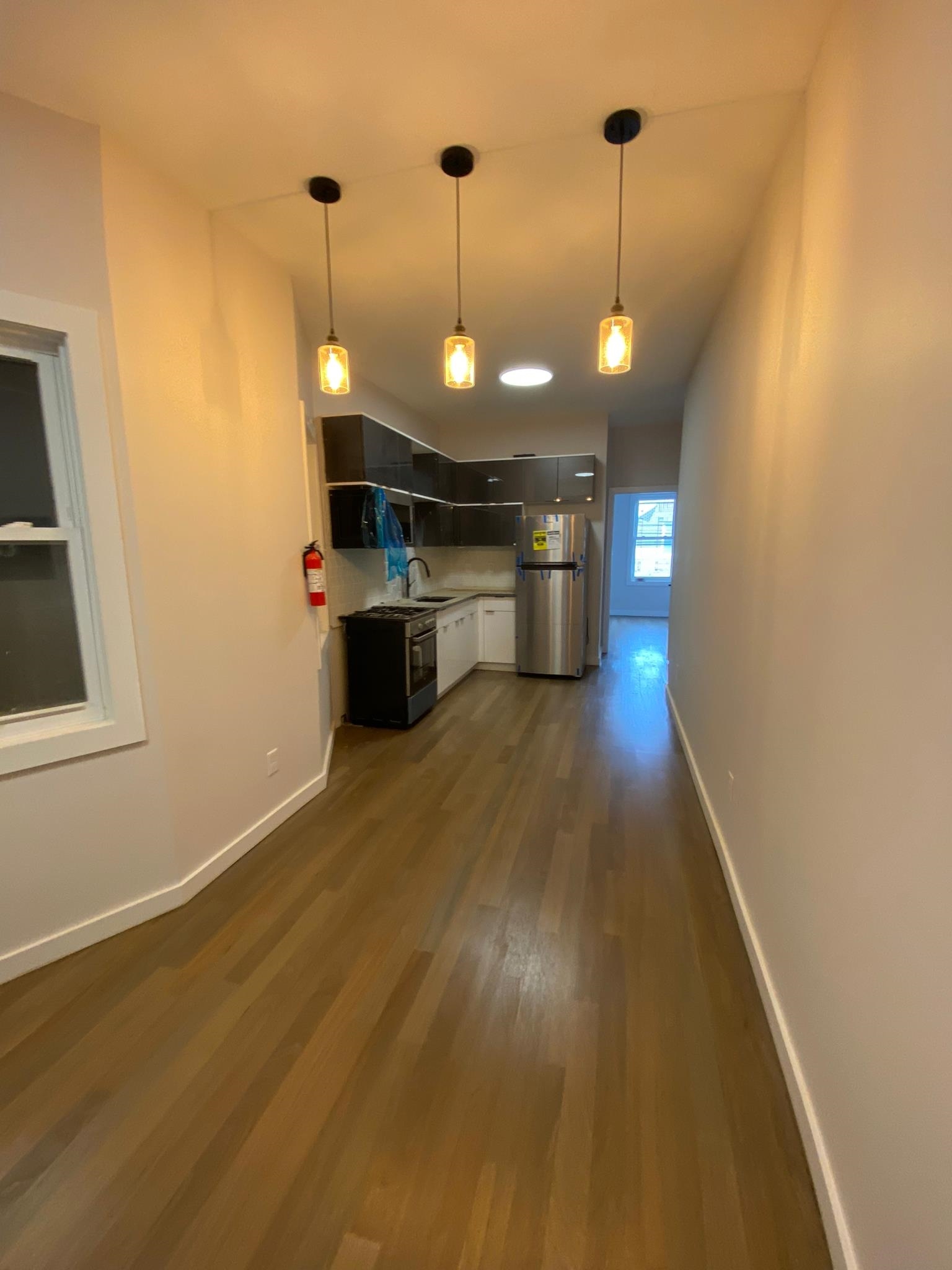 107 MAGAZINE ST Unit: 2R
