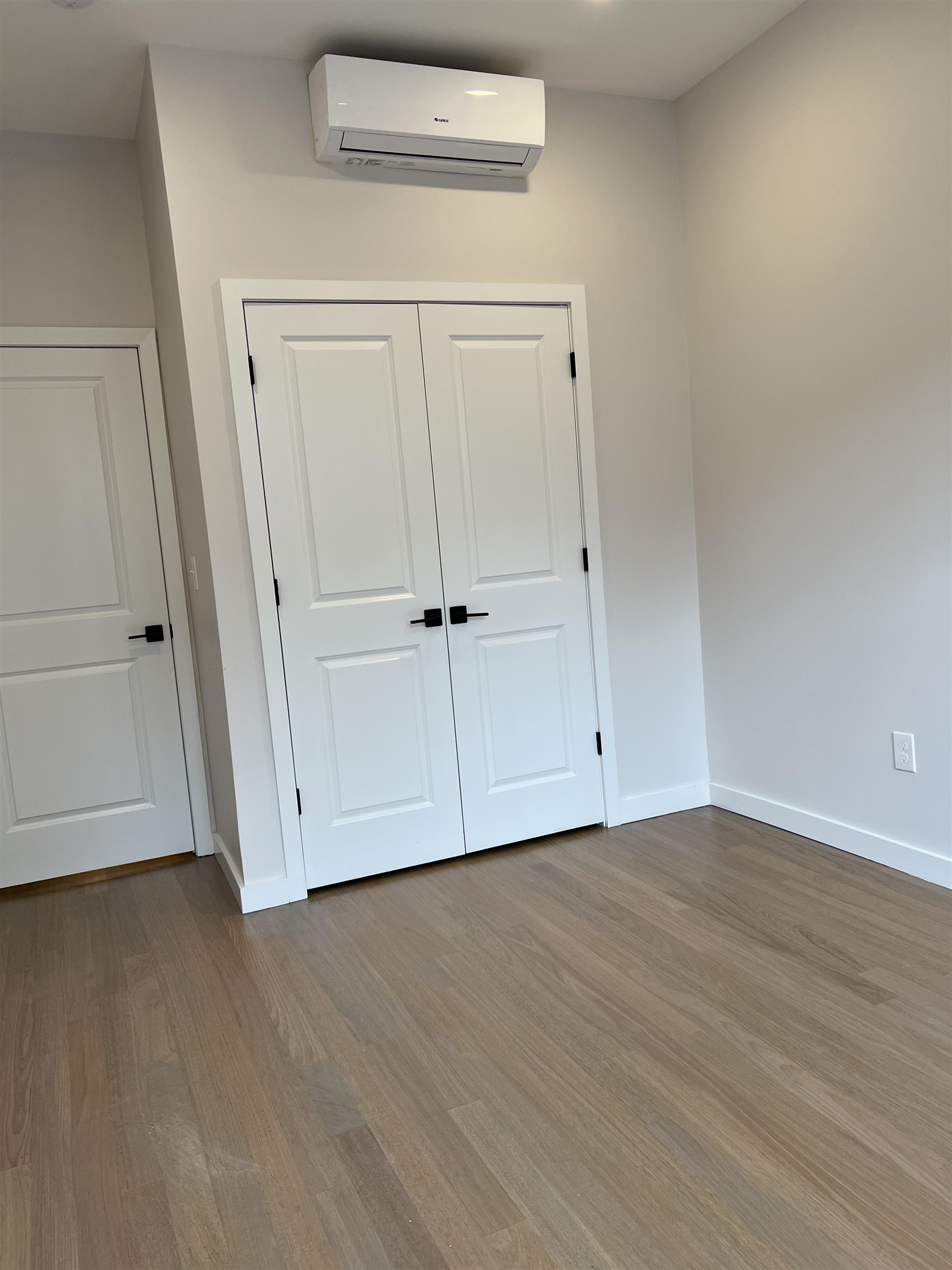 107 MAGAZINE ST Unit: 2R