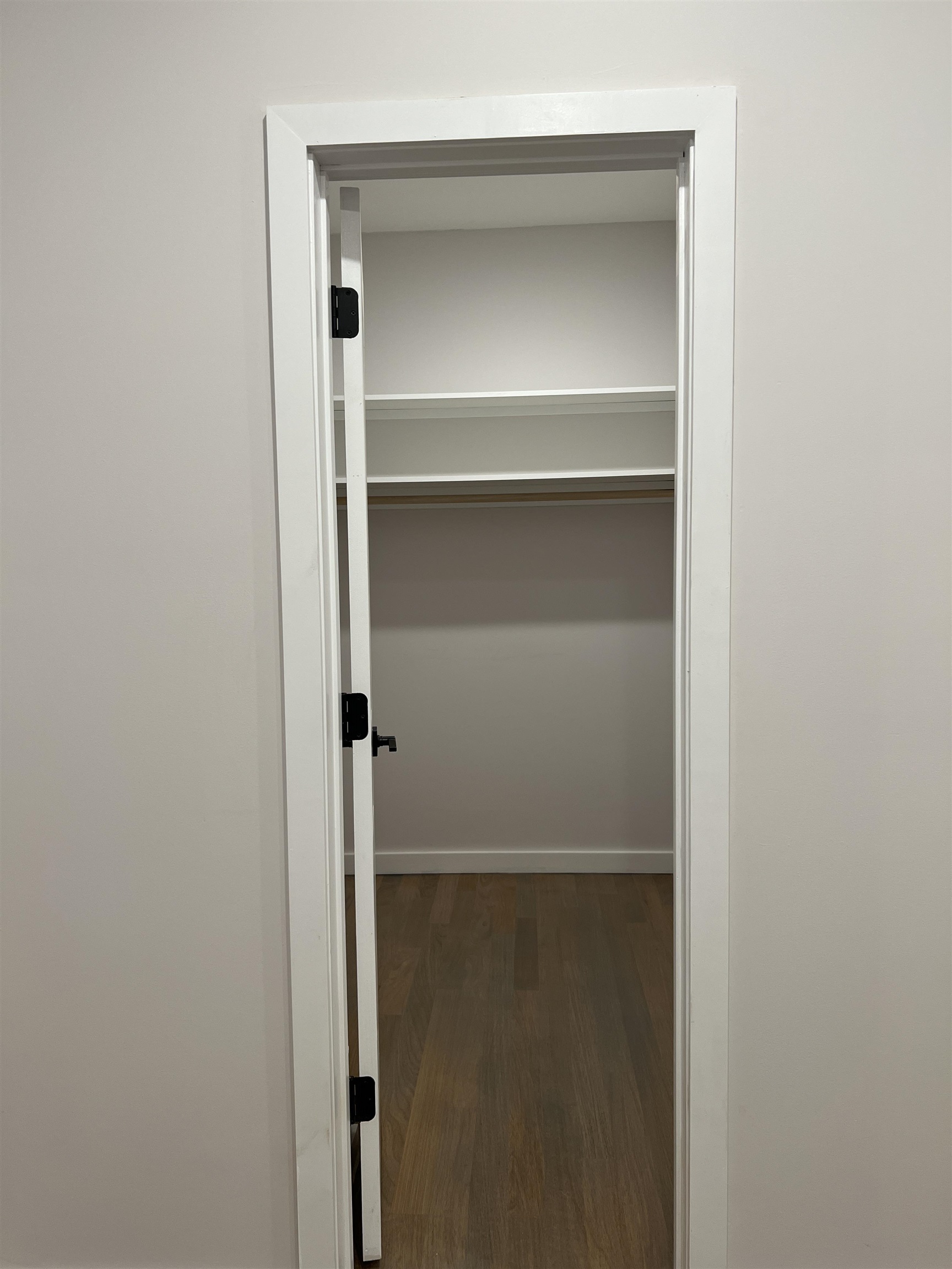 107 MAGAZINE ST Unit: 2R