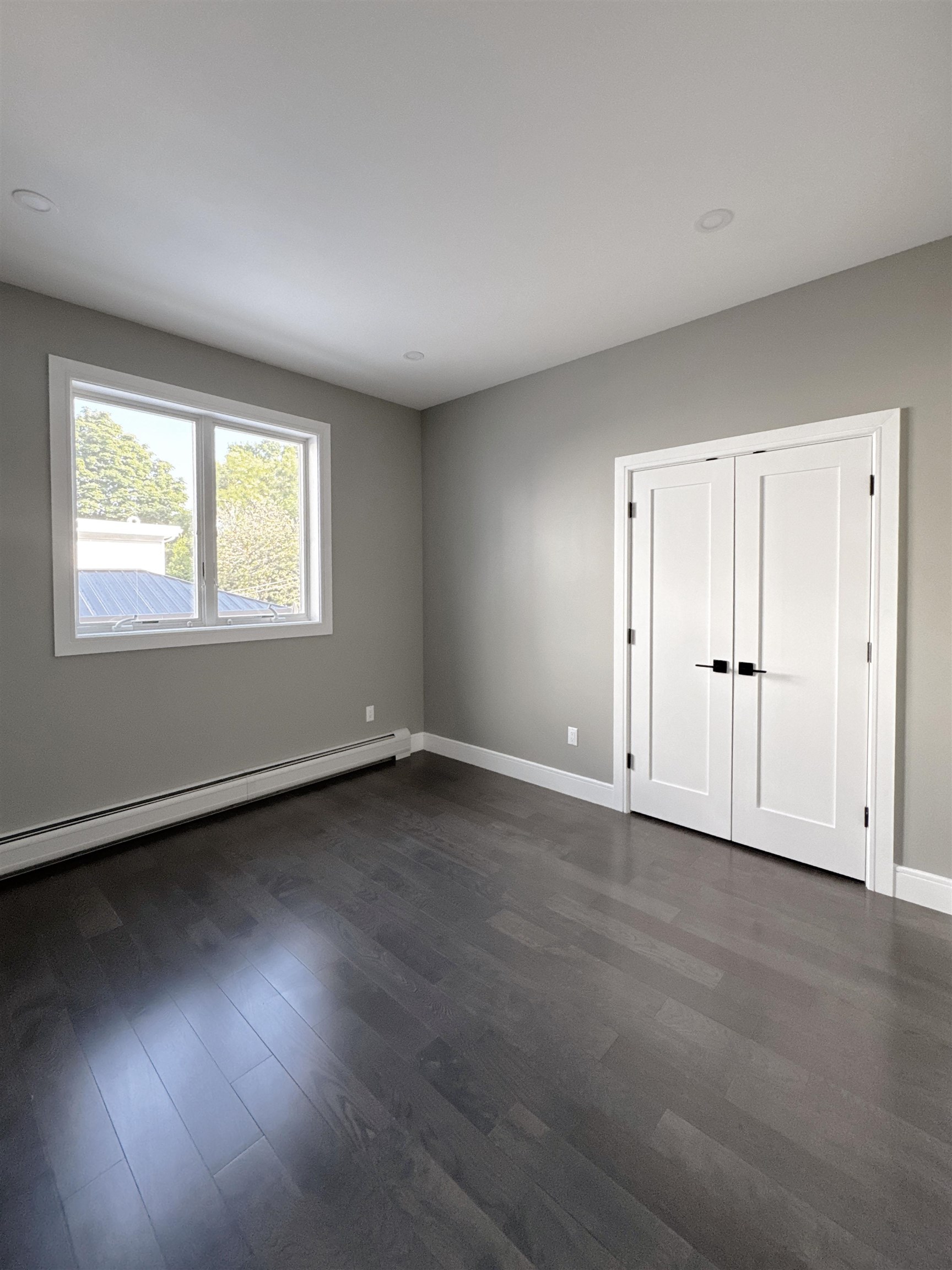 29 CARLTON AVE Unit: 1