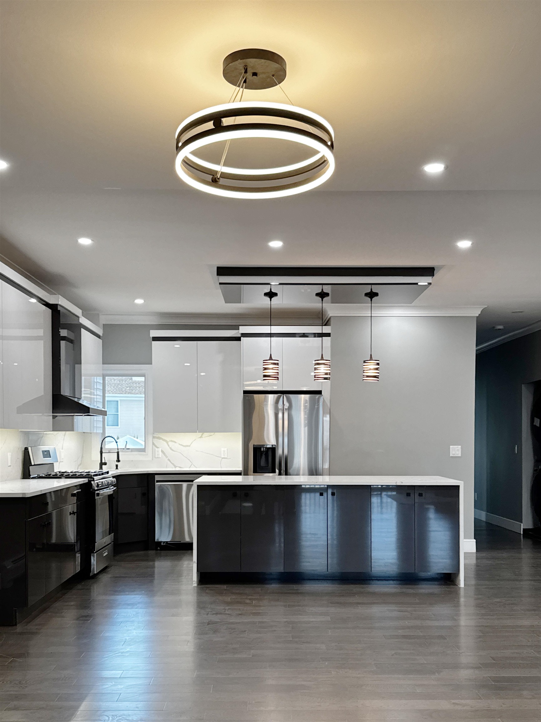 29 CARLTON AVE Unit: 1