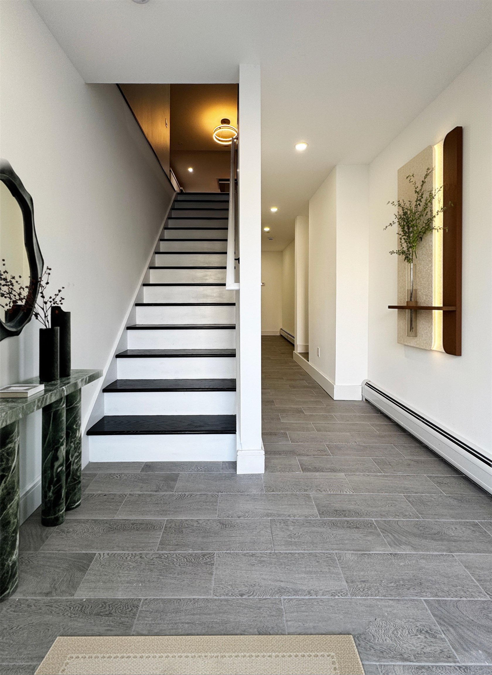 29 CARLTON AVE Unit: 1