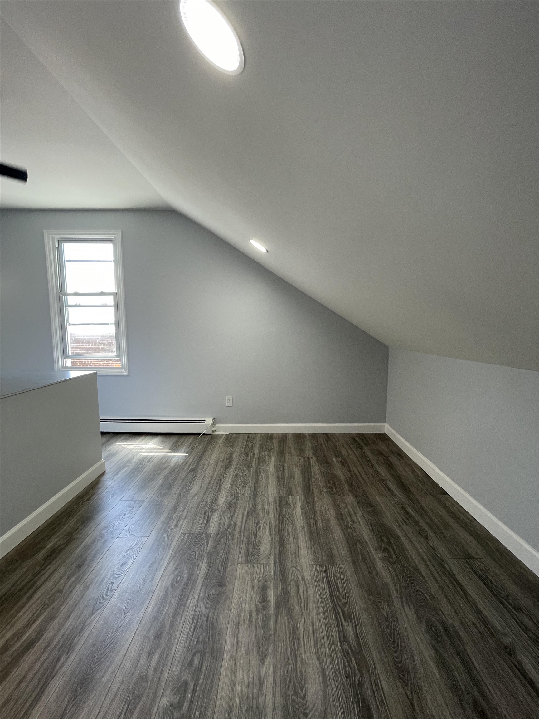 68 JEFFERSON AVE