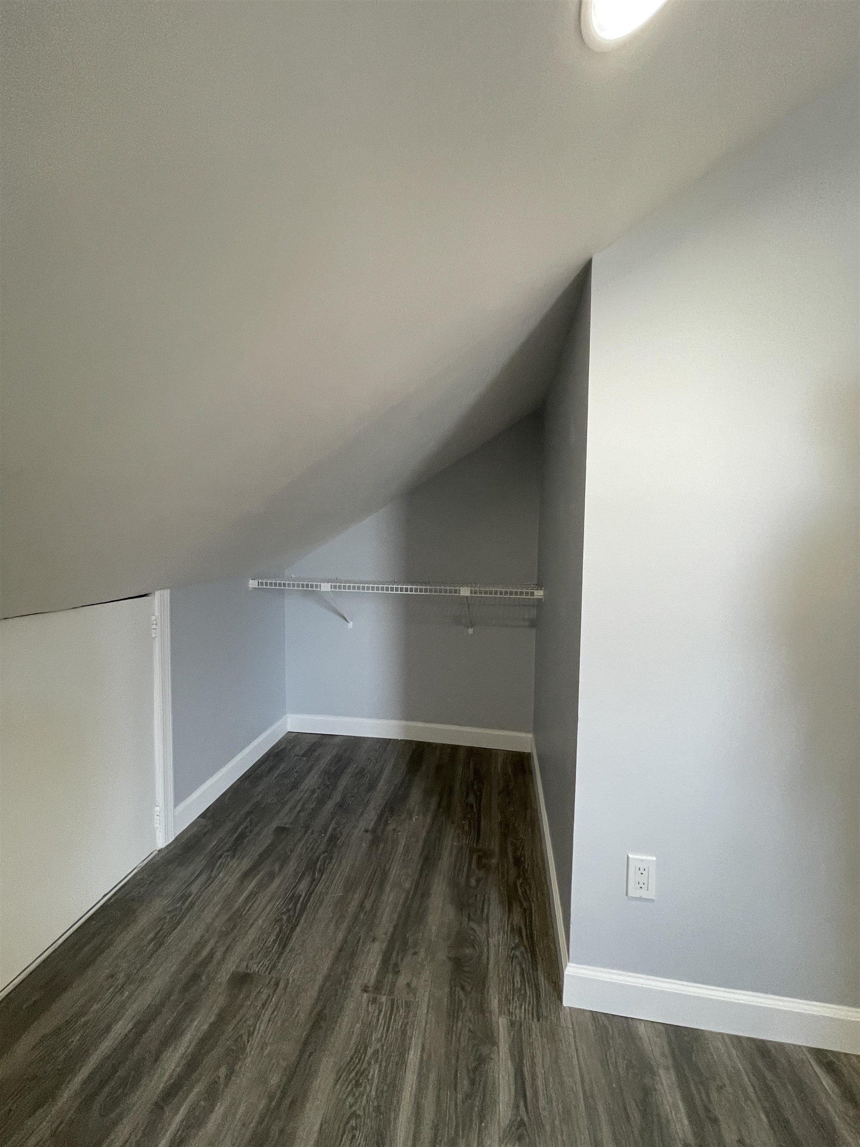 68 JEFFERSON AVE